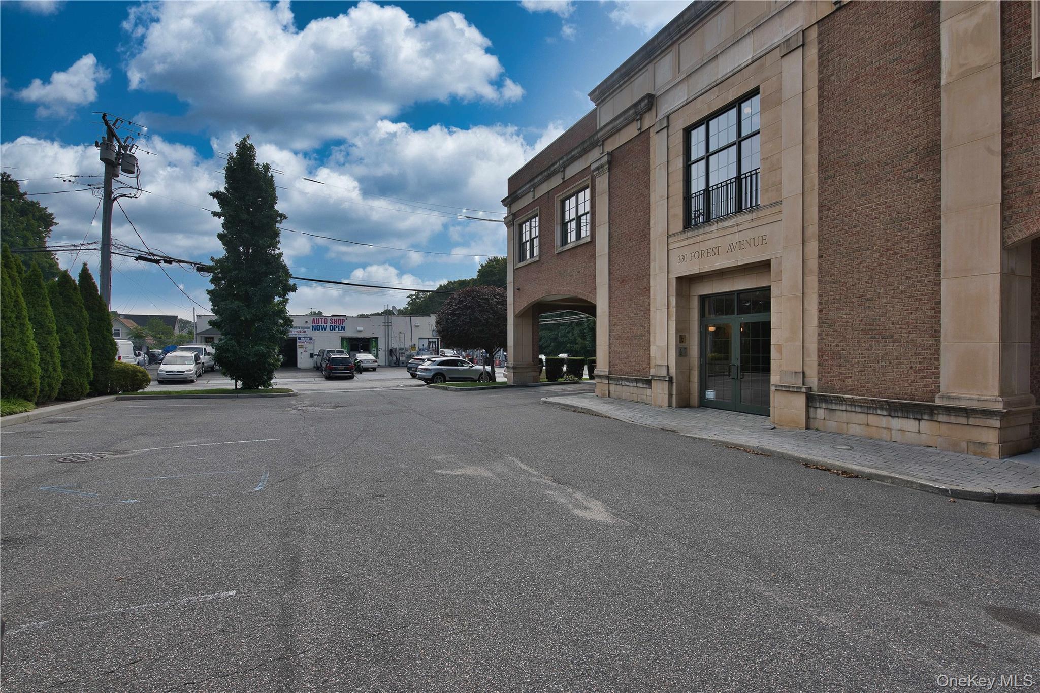 330 Forest Avenue # 201, Locust Valley, NY 11560