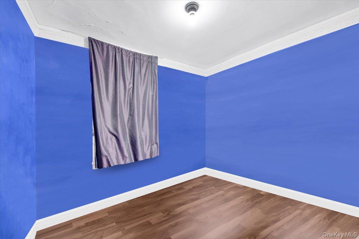 2 Valois Place, Mount Vernon, NY 10552