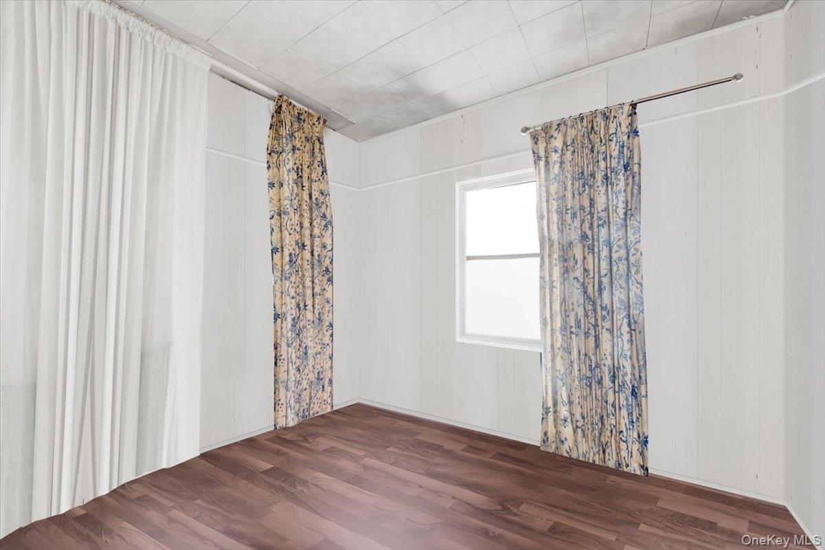 2 Valois Place, Mount Vernon, NY 10552