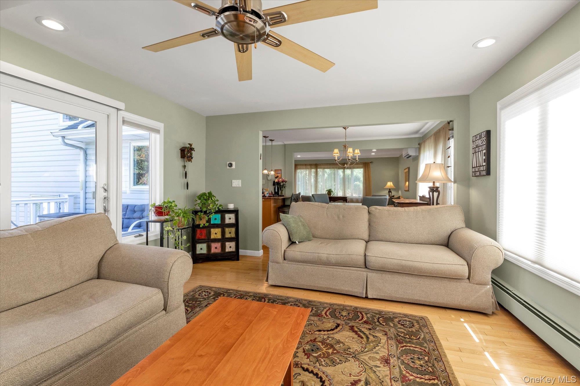 338 W Henrietta Avenue, Oceanside, NY 11572