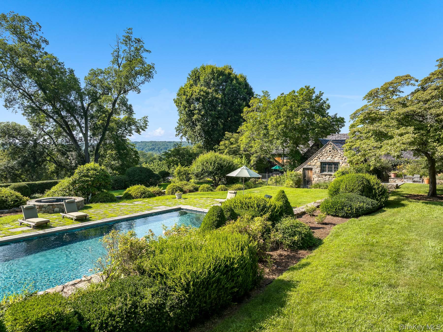 99 Quaker Bridge Road, Croton-on-Hudson, NY 10520