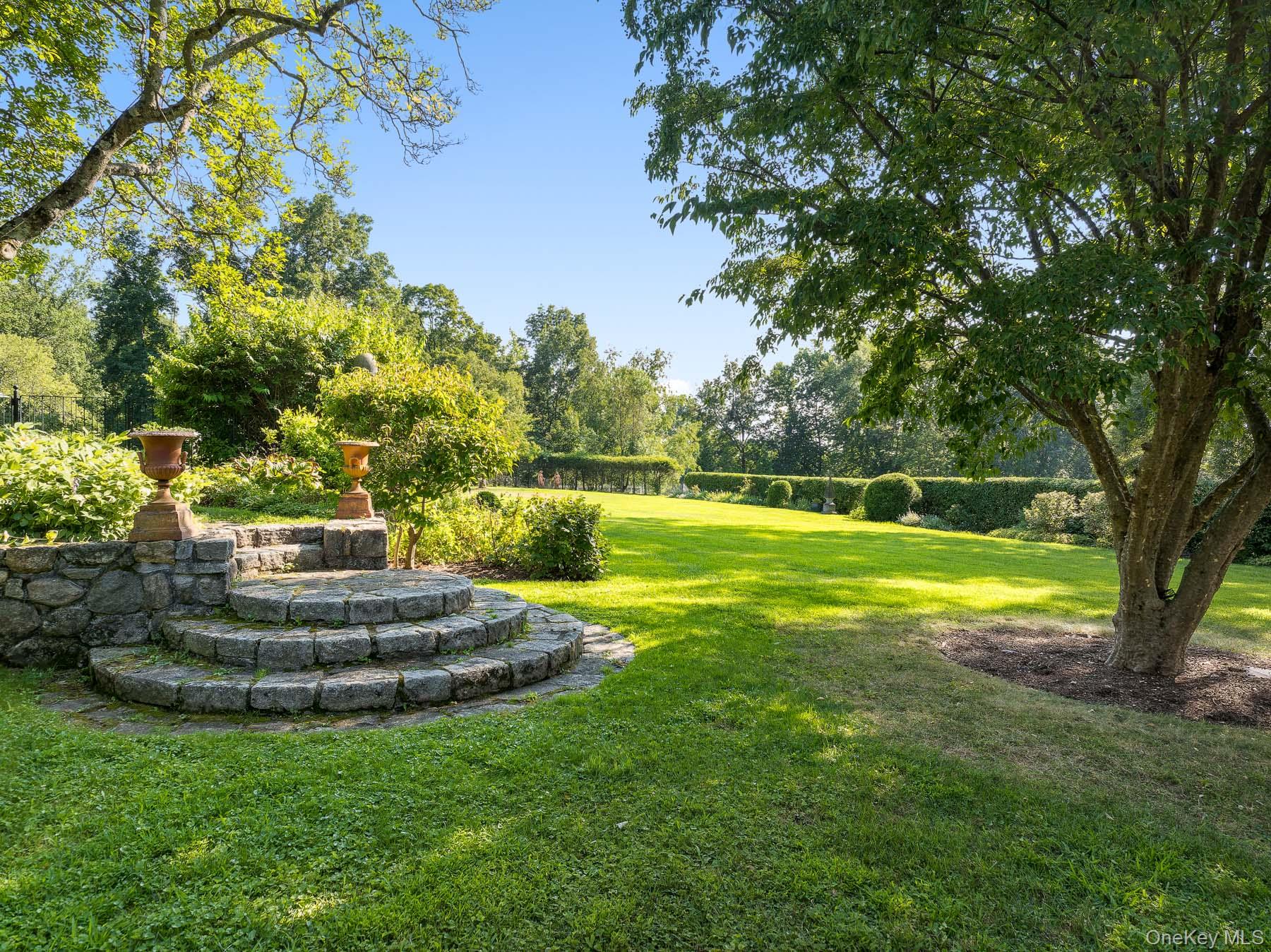 99 Quaker Bridge Road, Croton-on-Hudson, NY 10520