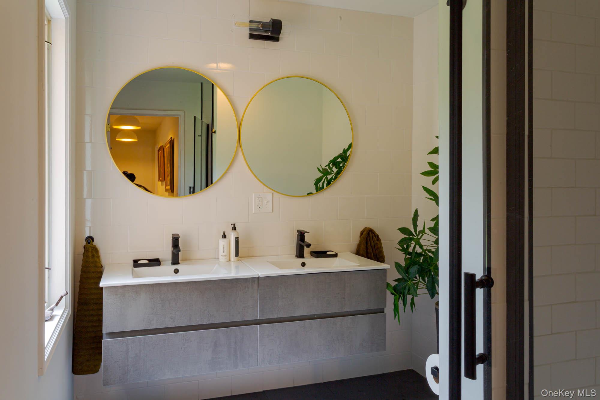 897 County Route 164, Callicoon, NY 12723