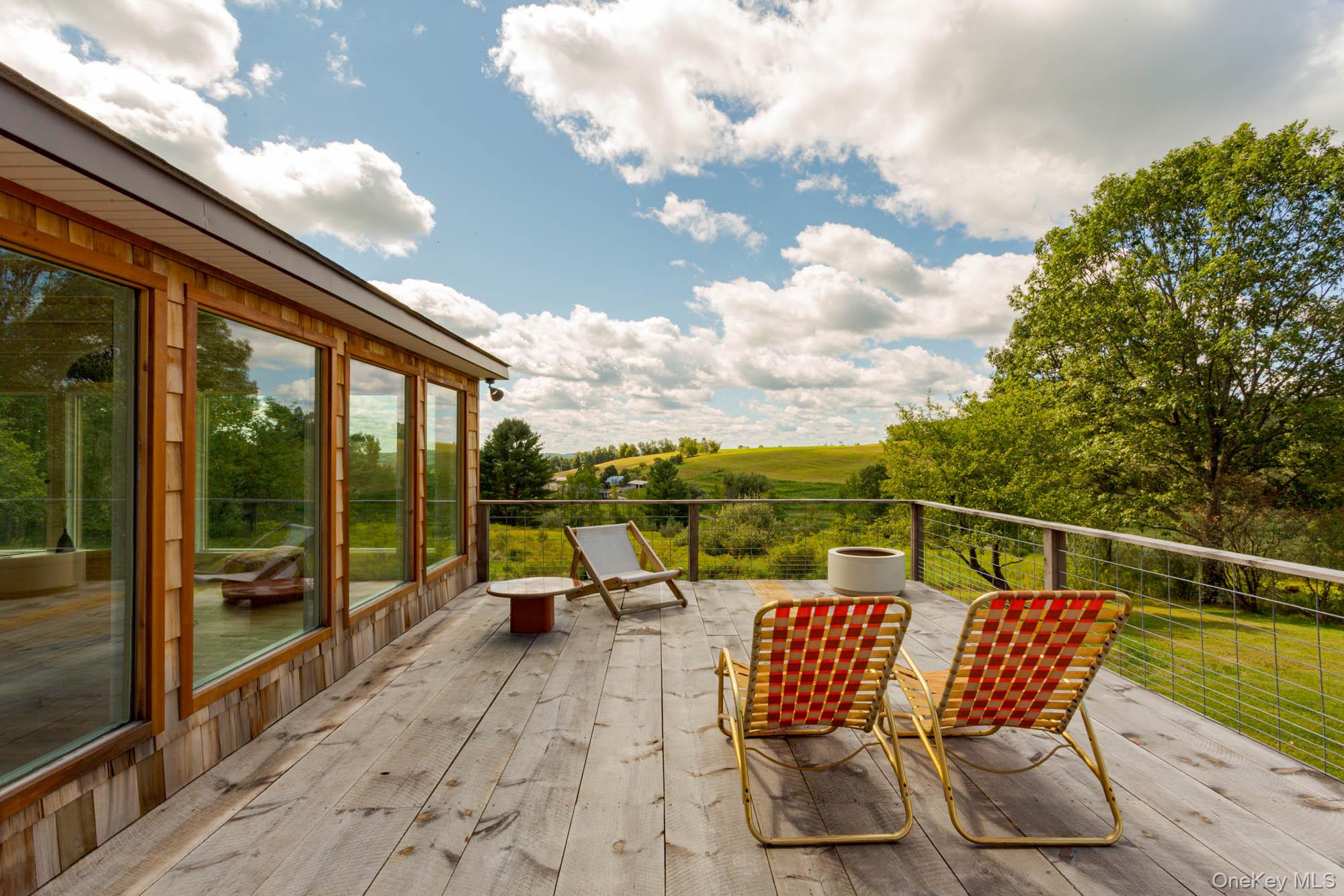 897 County Route 164, Callicoon, NY 12723