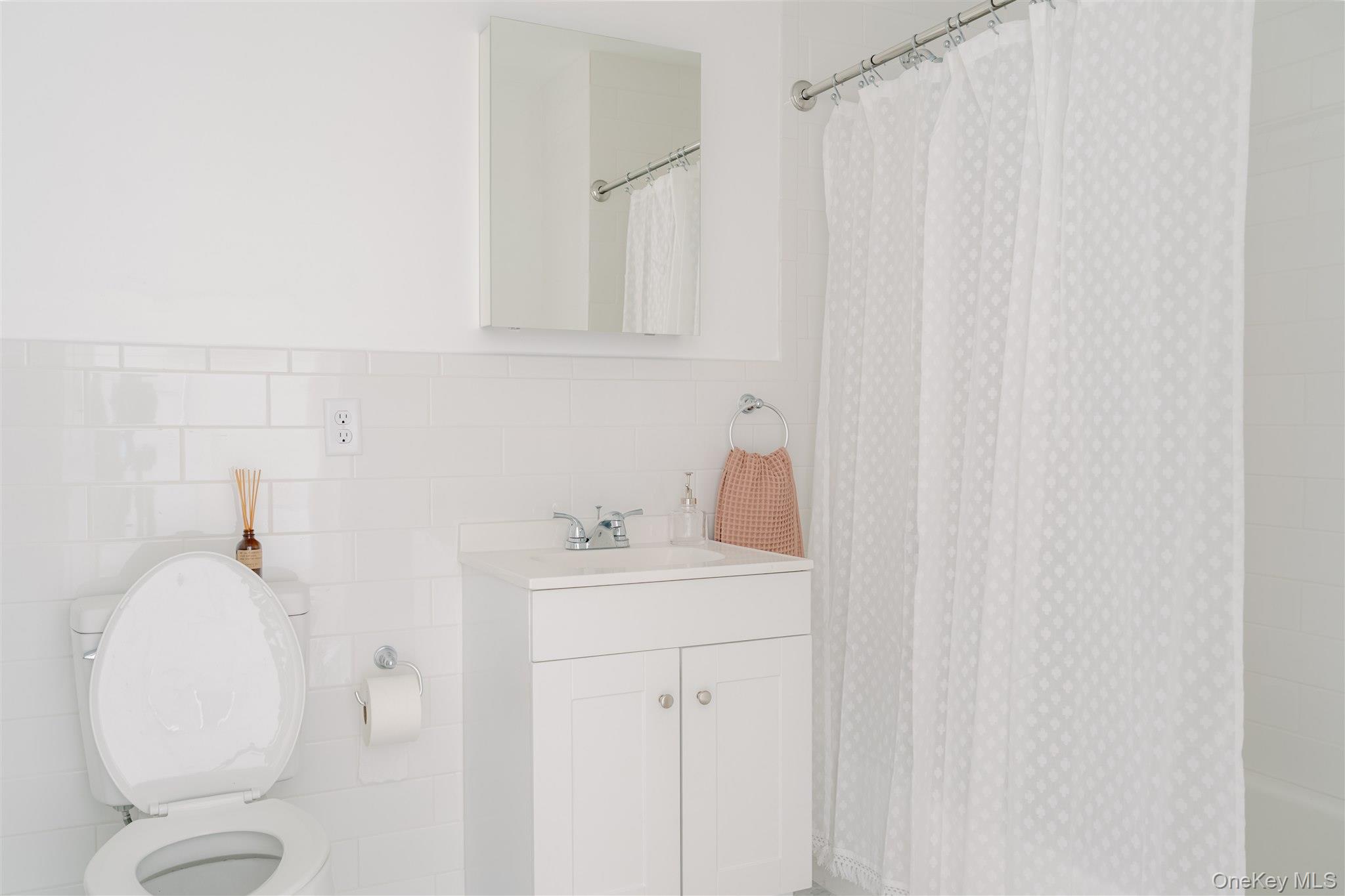 155 River Street # 2D, Troy, NY 12180