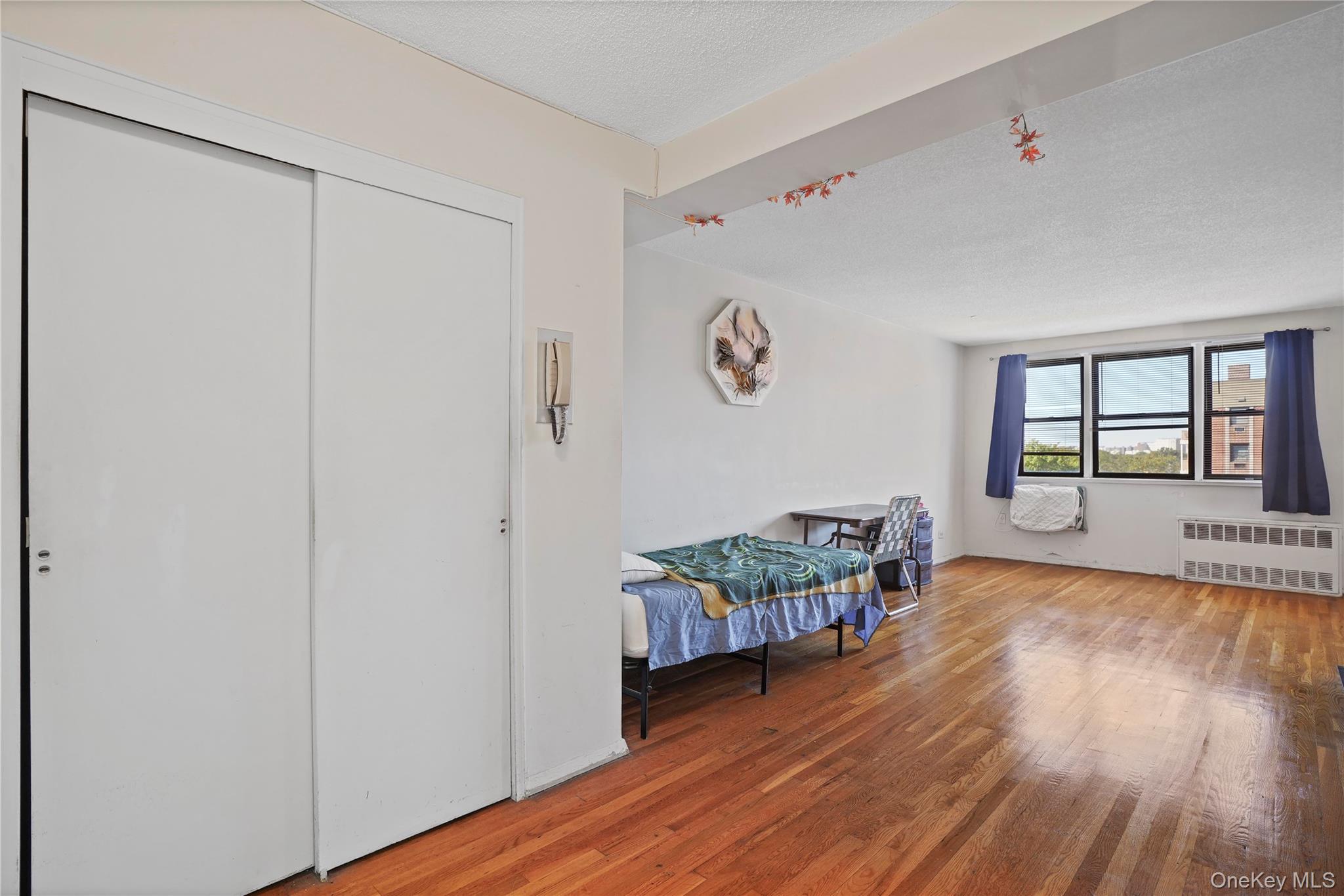 84-20 153rd Avenue # 5H, Howard Beach, NY 11414