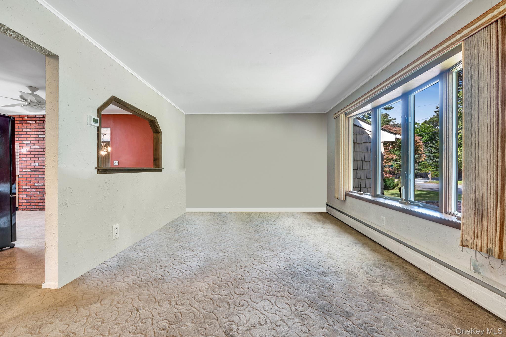 362 W Woodside Avenue, Patchogue, NY 11772