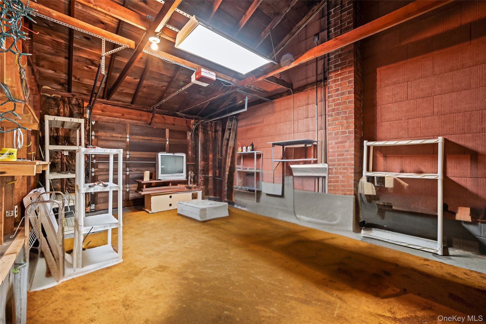 362 W Woodside Avenue, Patchogue, NY 11772