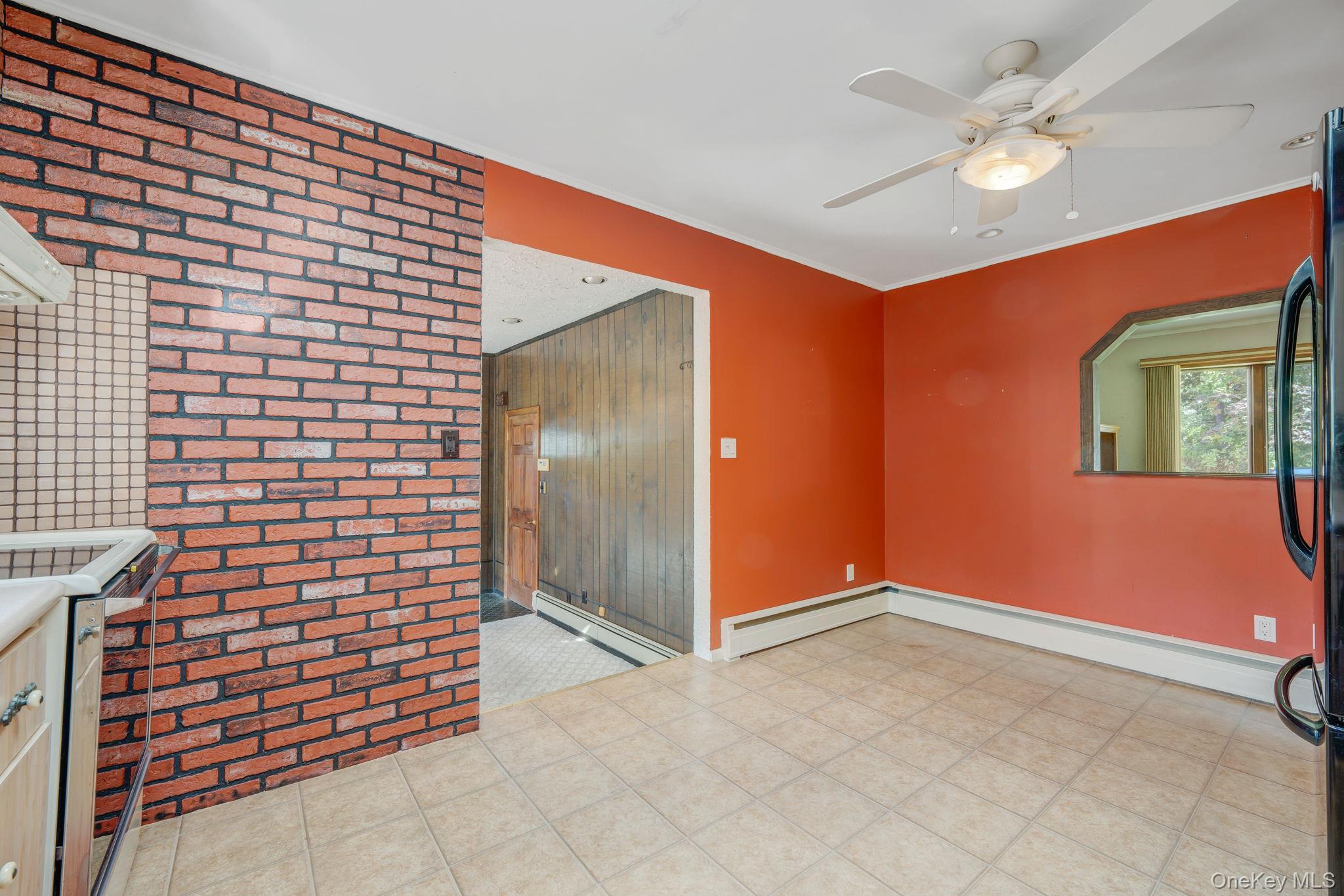 362 W Woodside Avenue, Patchogue, NY 11772