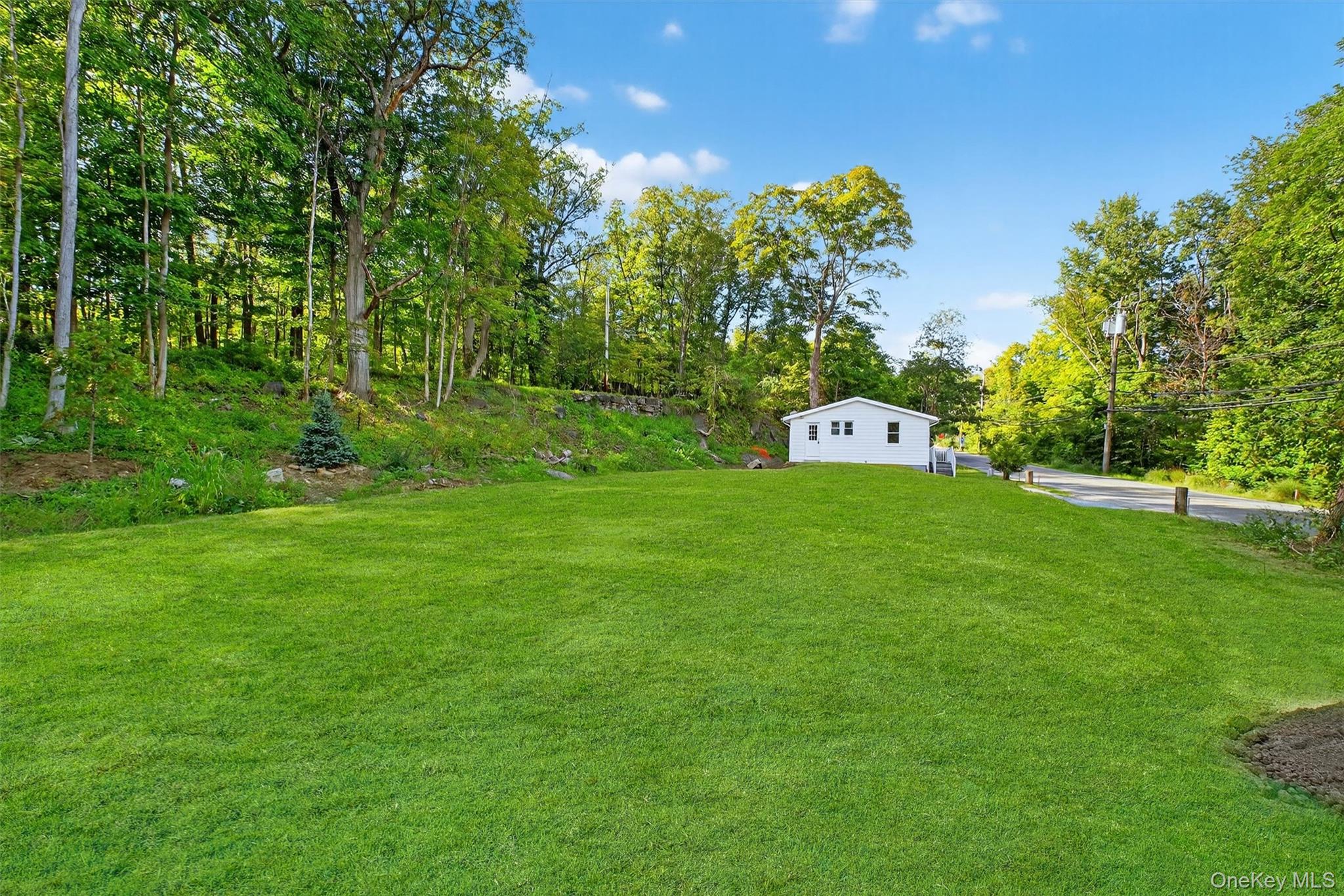 2091 Maple Avenue, Cortlandt Manor, NY 10567