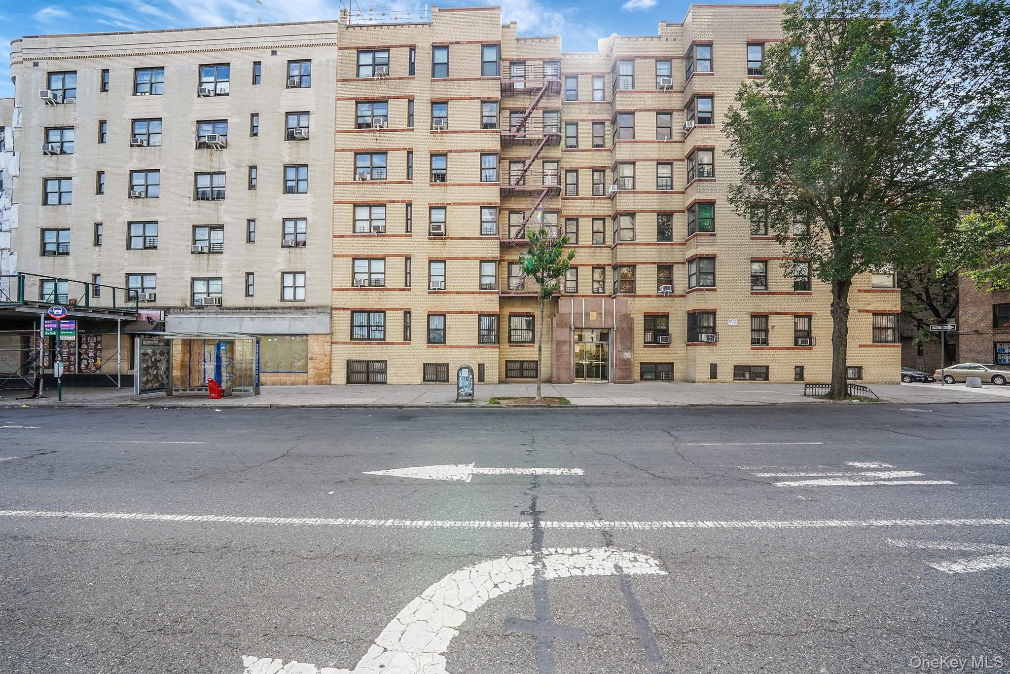 860 Grand Concourse # 2R, Bronx, NY 10451