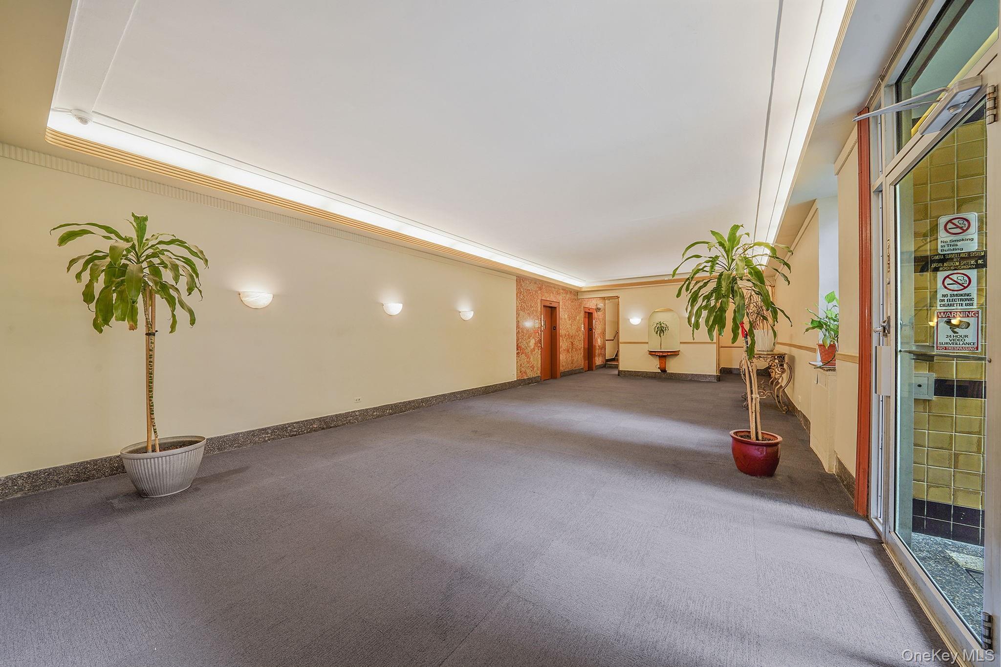 860 Grand Concourse # 2R, Bronx, NY 10451