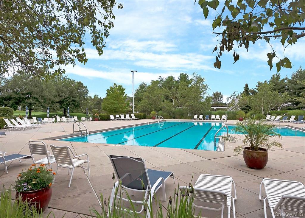 552 Birchwood Park Drive, Middle Island, NY 11953