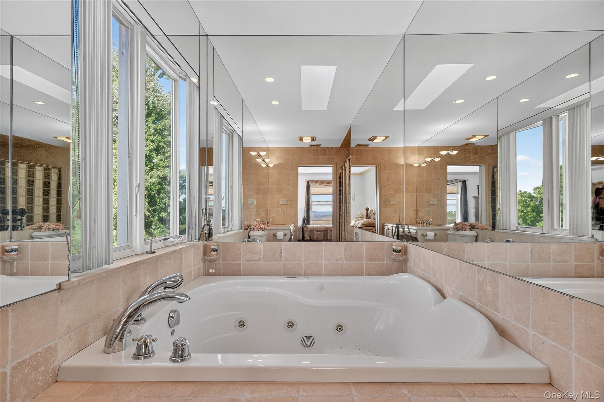 128 Gold Road, Poughquag, NY 12570