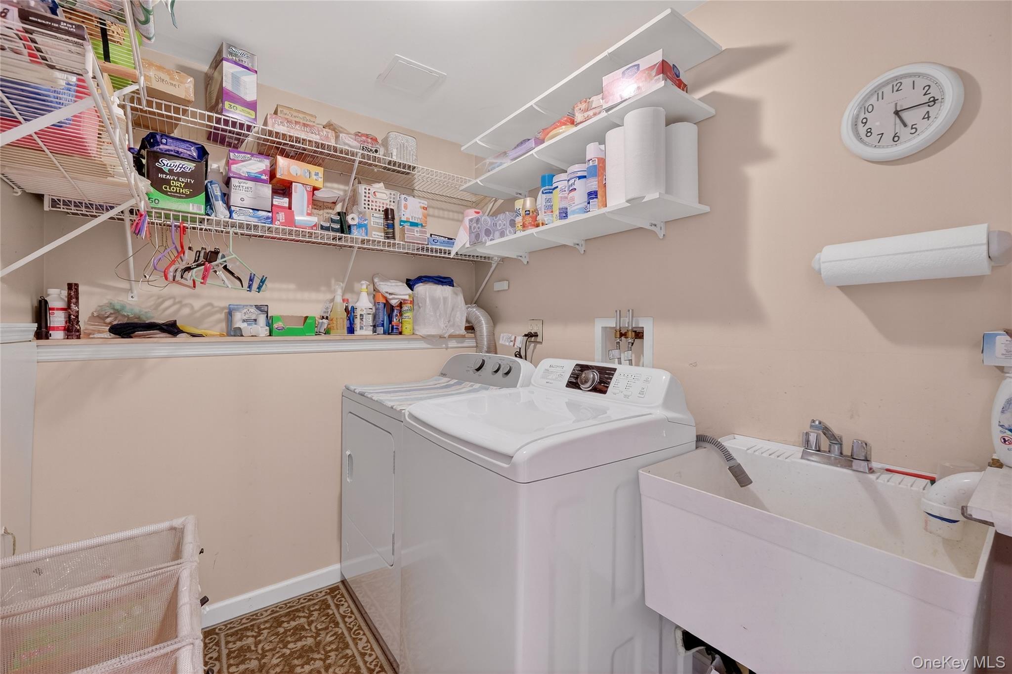 128 Gold Road, Poughquag, NY 12570