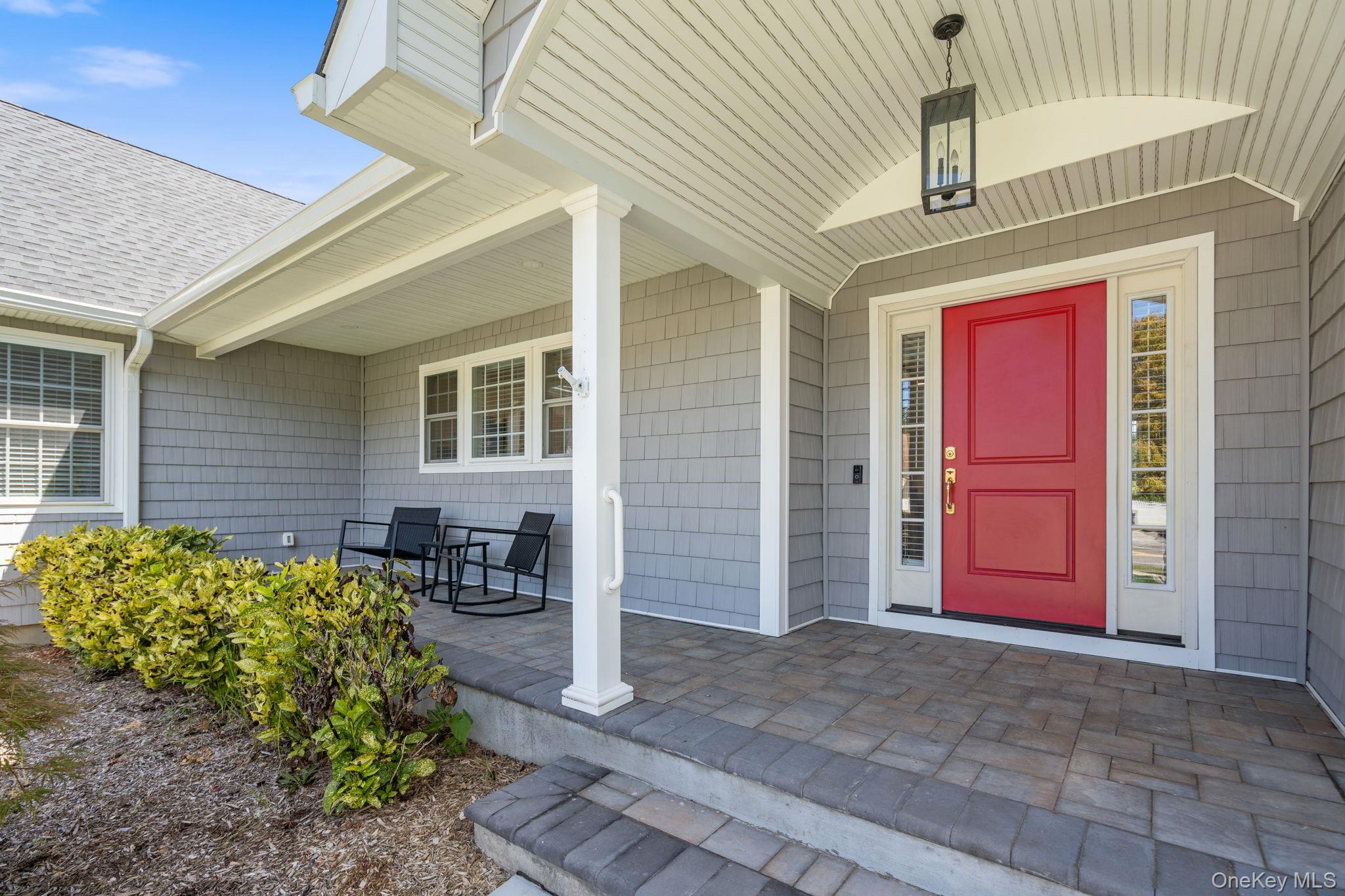 172 Broadway, Greenlawn, NY 11740