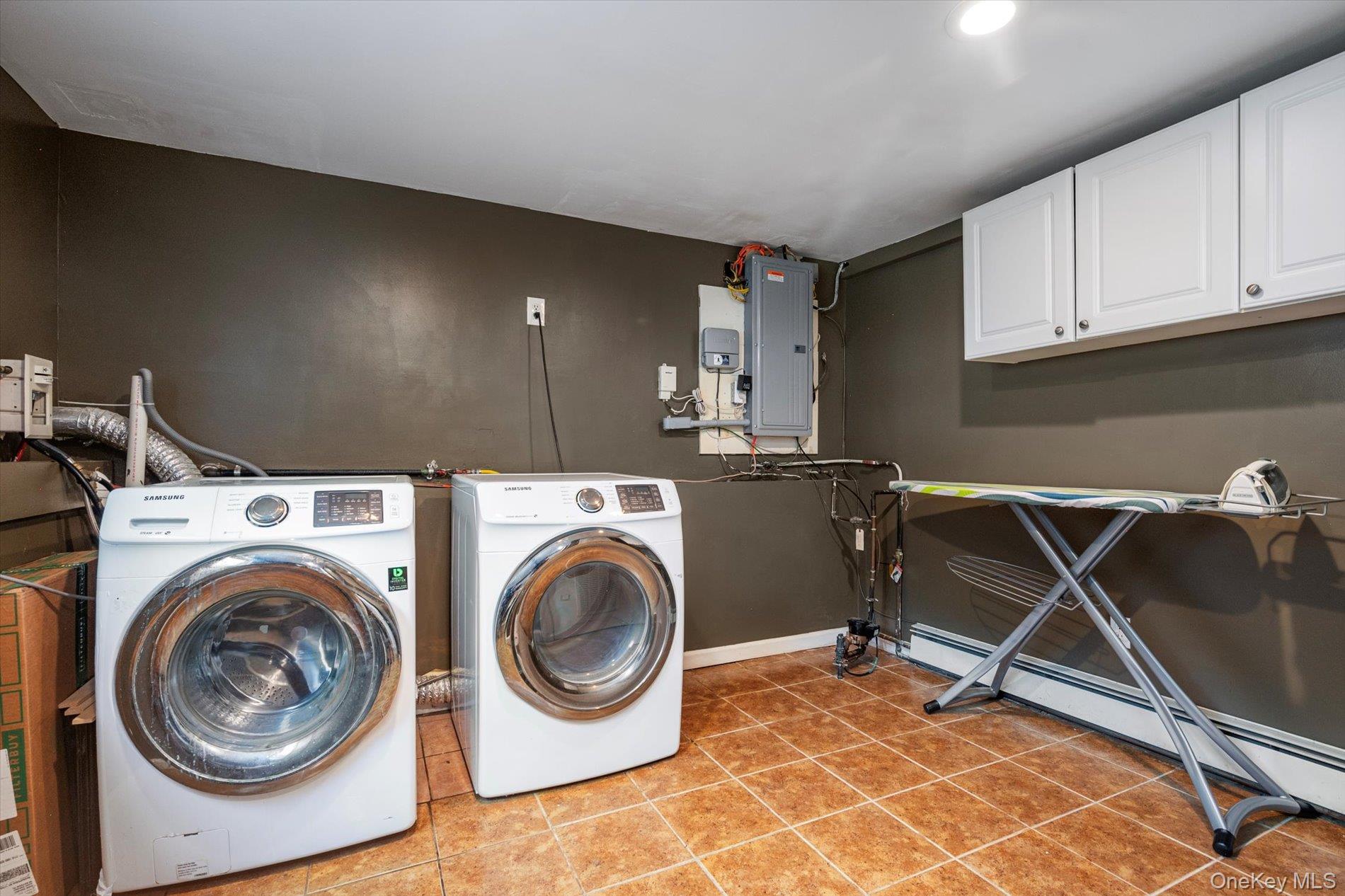 40 Bayview Place, Massapequa, NY 11758