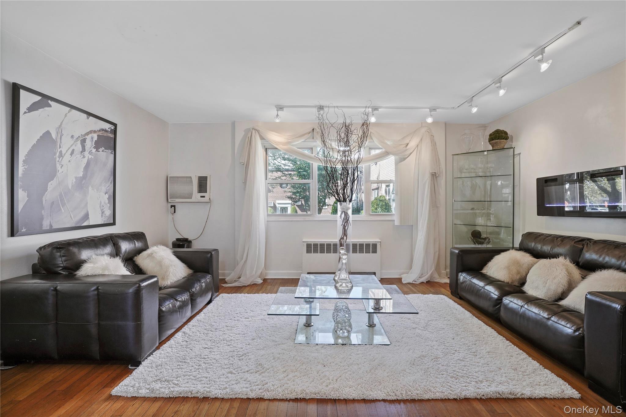 89-29 Shore Parkway # 2, Howard Beach, NY 11414