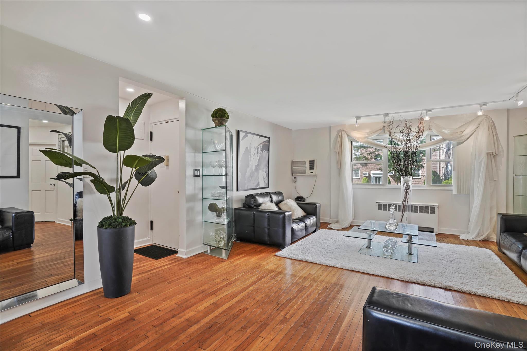 89-29 Shore Parkway # 2, Howard Beach, NY 11414