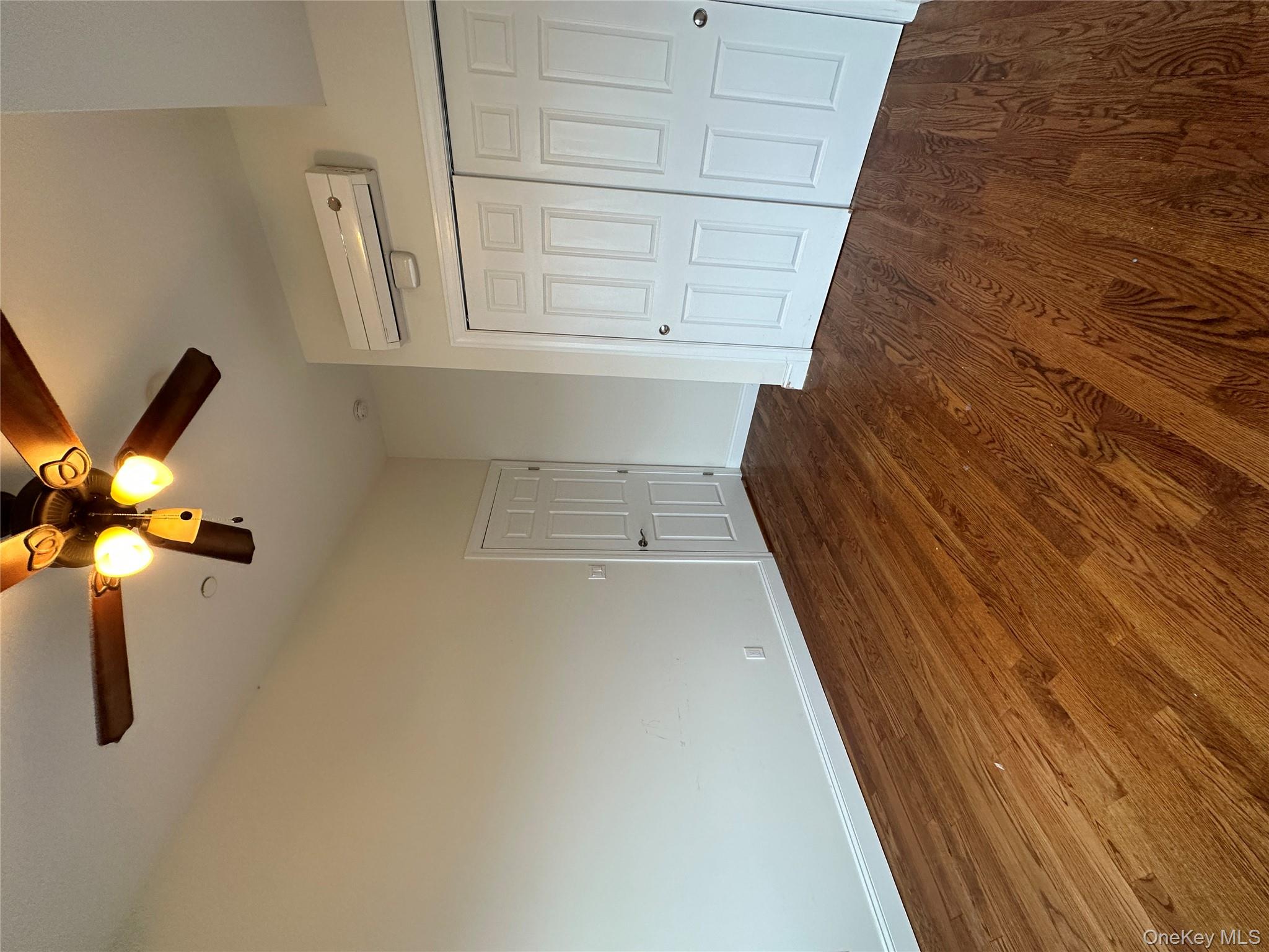 157-161 Post Avenue # 203, Westbury, NY 11590