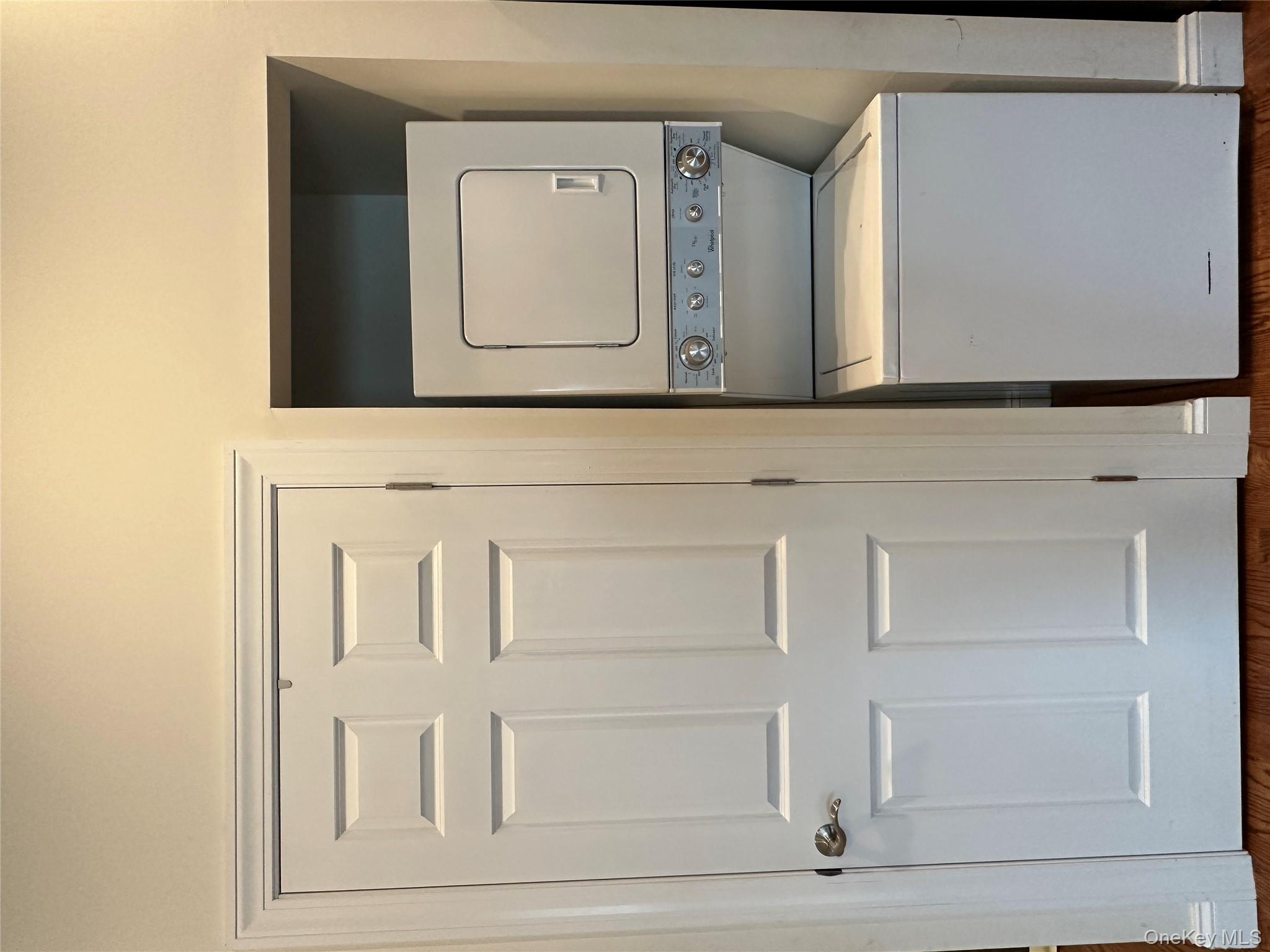 157-161 Post Avenue # 203, Westbury, NY 11590