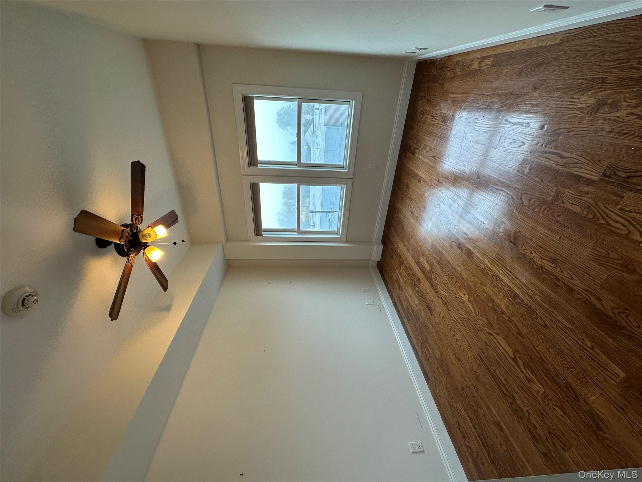 157-161 Post Avenue # 203, Westbury, NY 11590