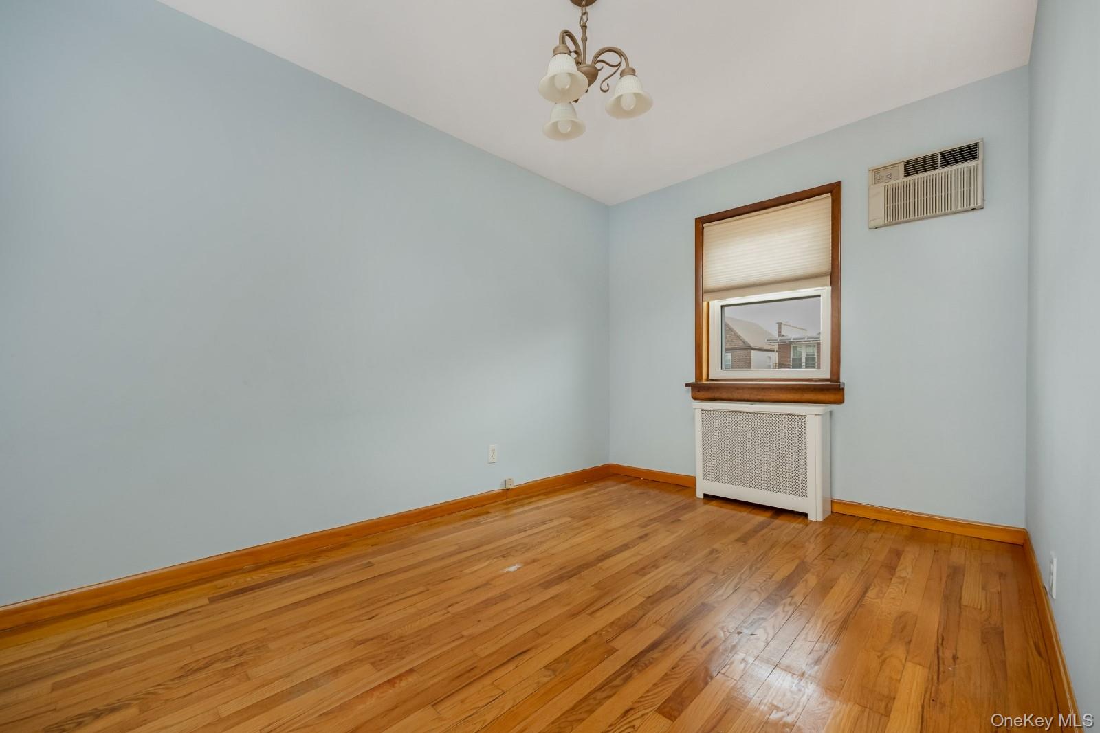 61-33 78 Street, Middle Village, NY 11379