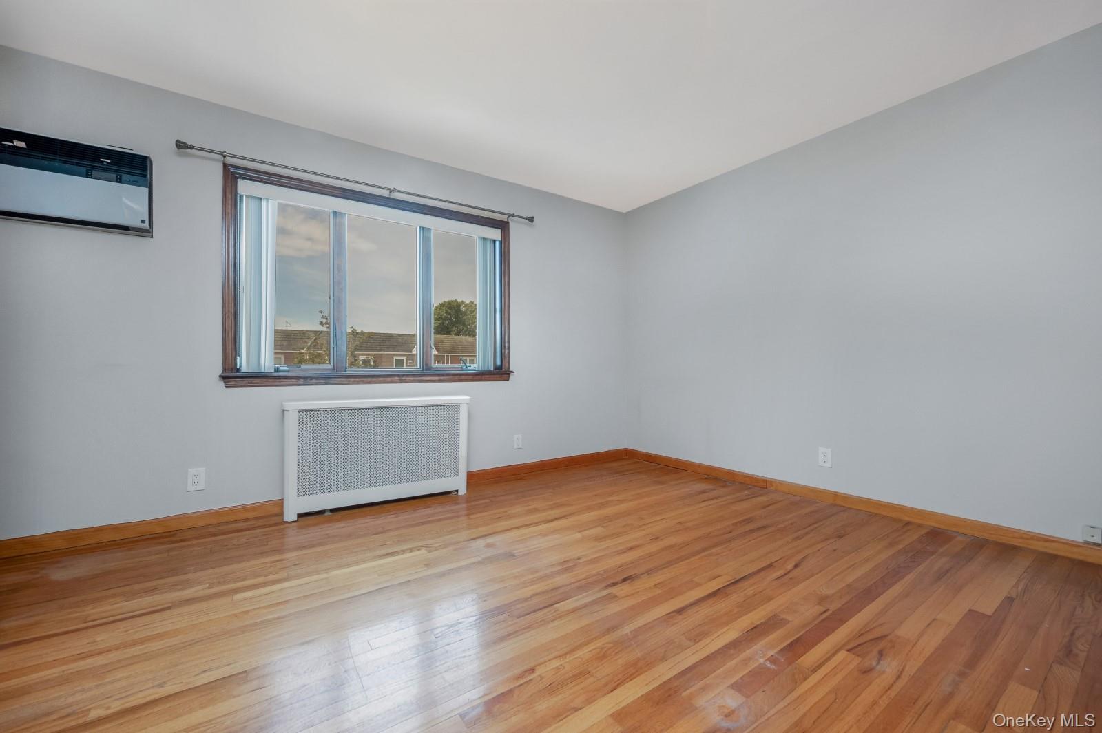 61-33 78 Street, Middle Village, NY 11379