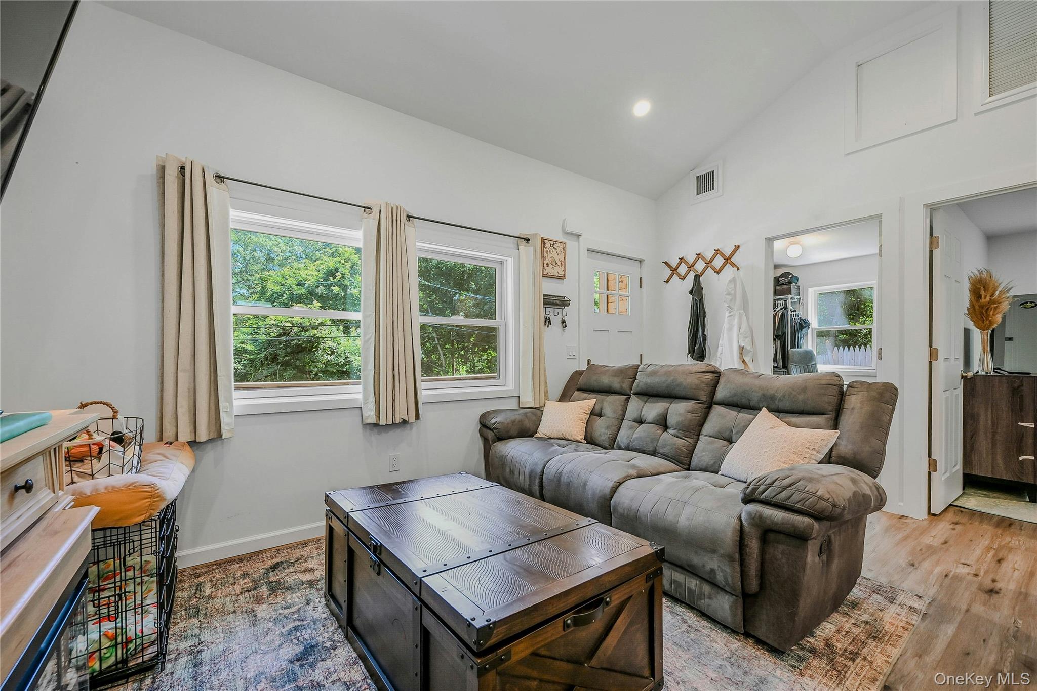 2 Setauket Trail, Ridge, NY 11961