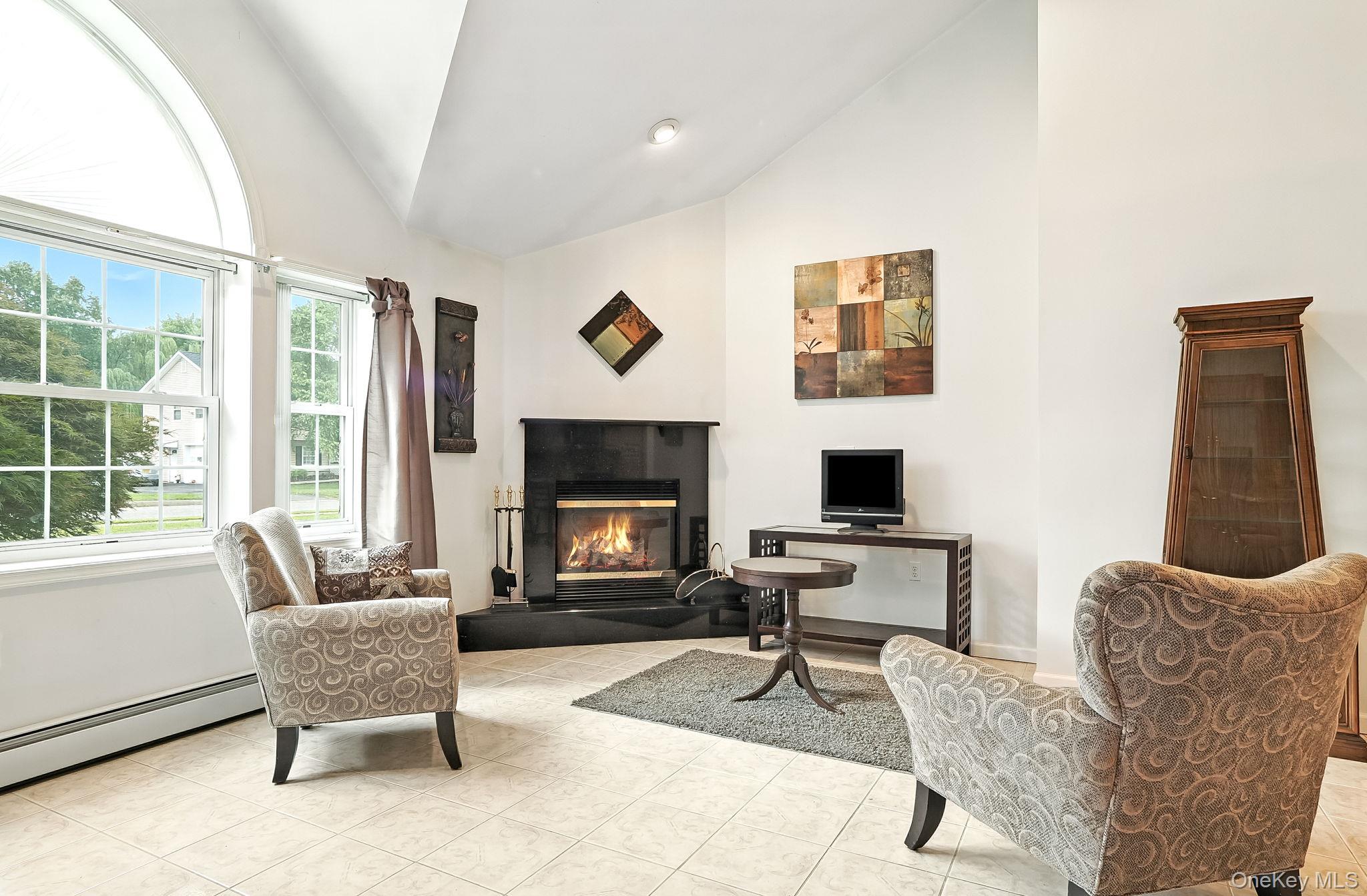 20 Bernadette Way, Washingtonville, NY 10992