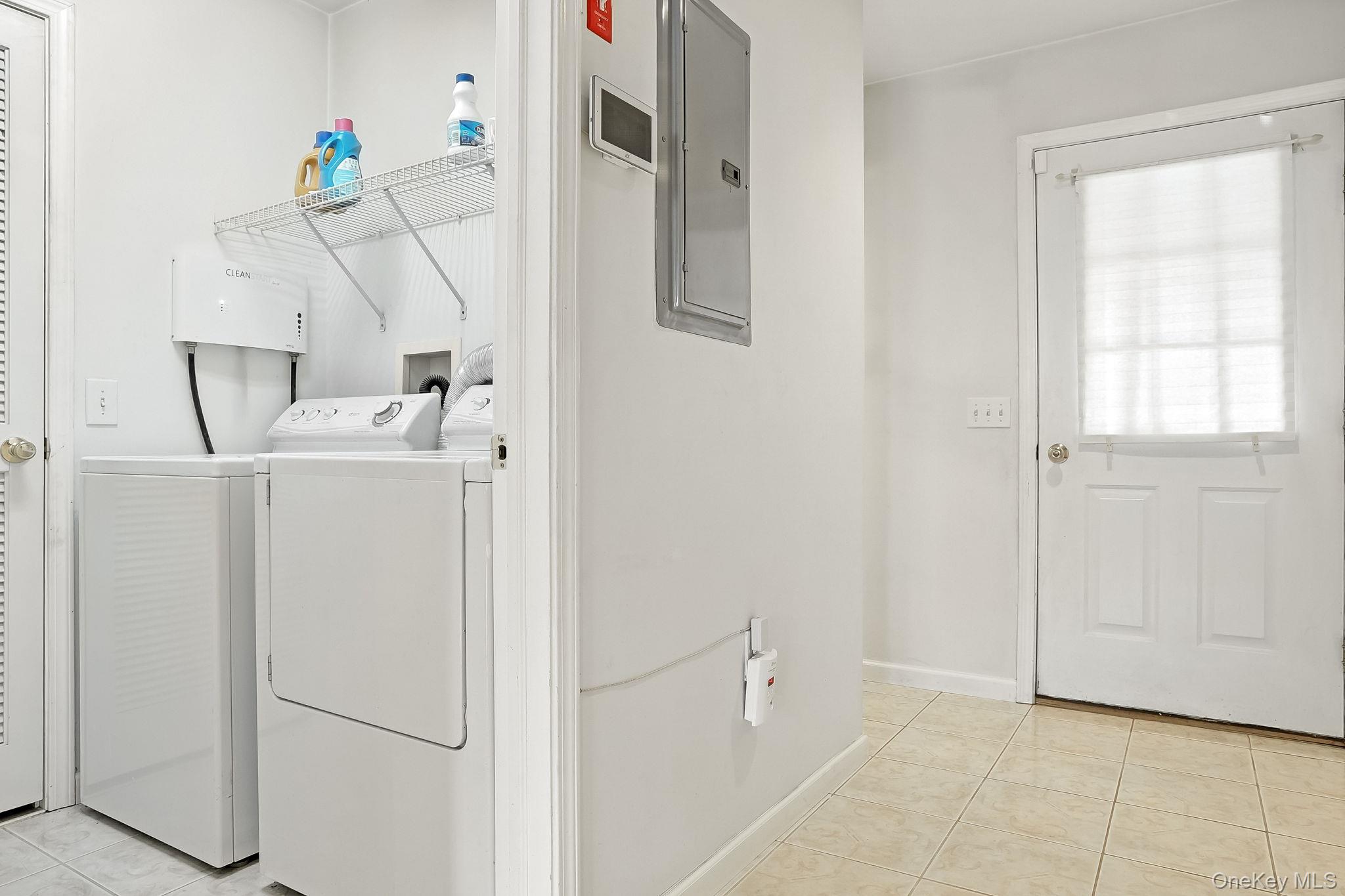 20 Bernadette Way, Washingtonville, NY 10992