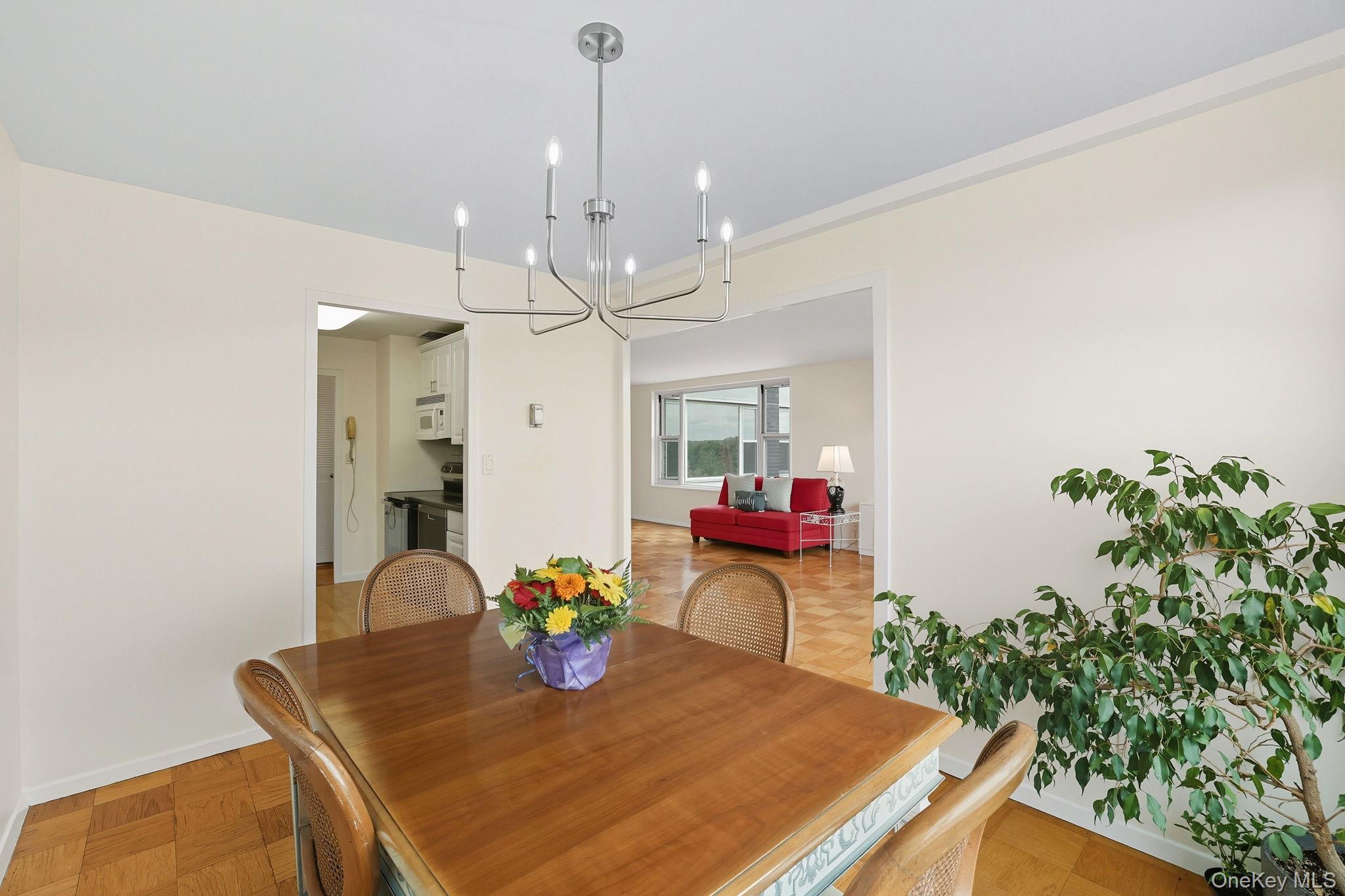 20 Old Mamaroneck Road # 6C, White Plains, NY 10605