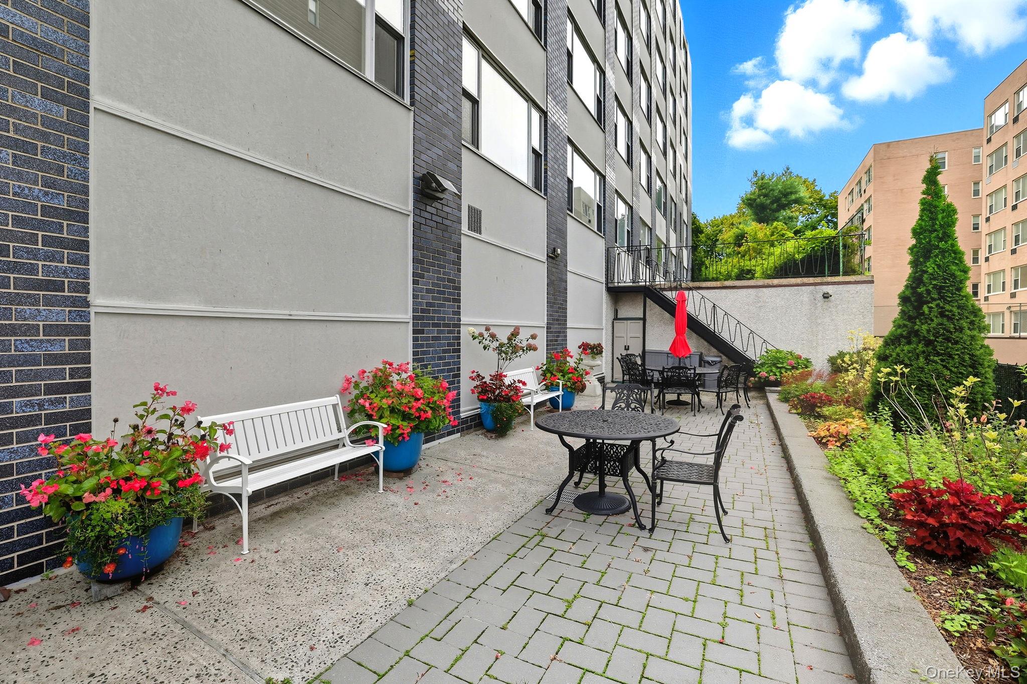 20 Old Mamaroneck Road # 6C, White Plains, NY 10605