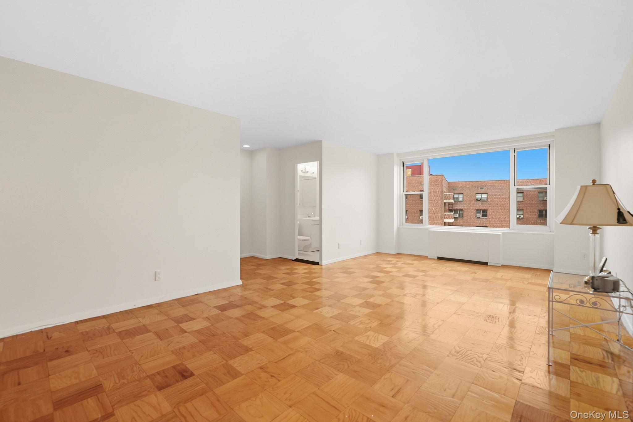 20 Old Mamaroneck Road # 6C, White Plains, NY 10605