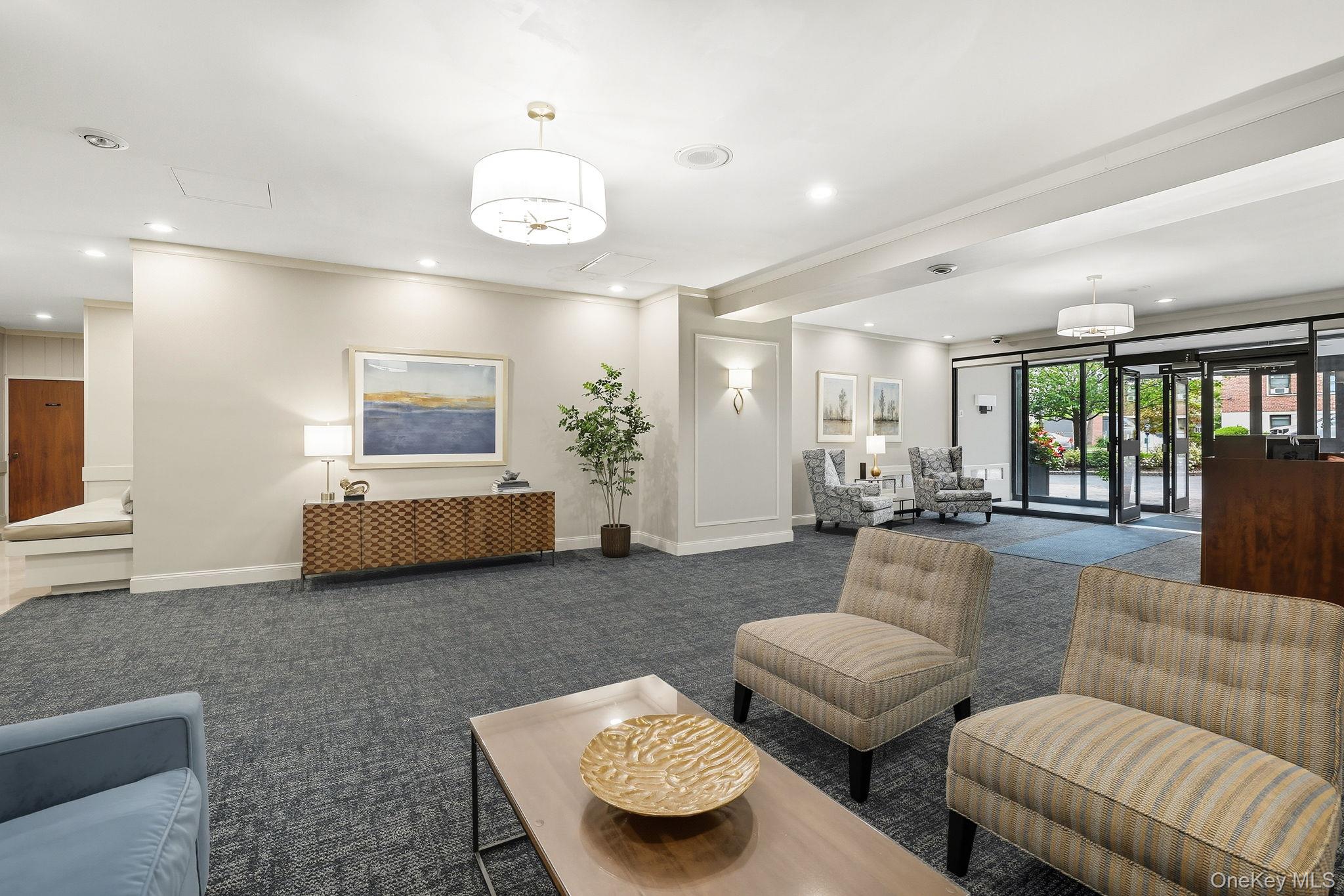 20 Old Mamaroneck Road # 6C, White Plains, NY 10605