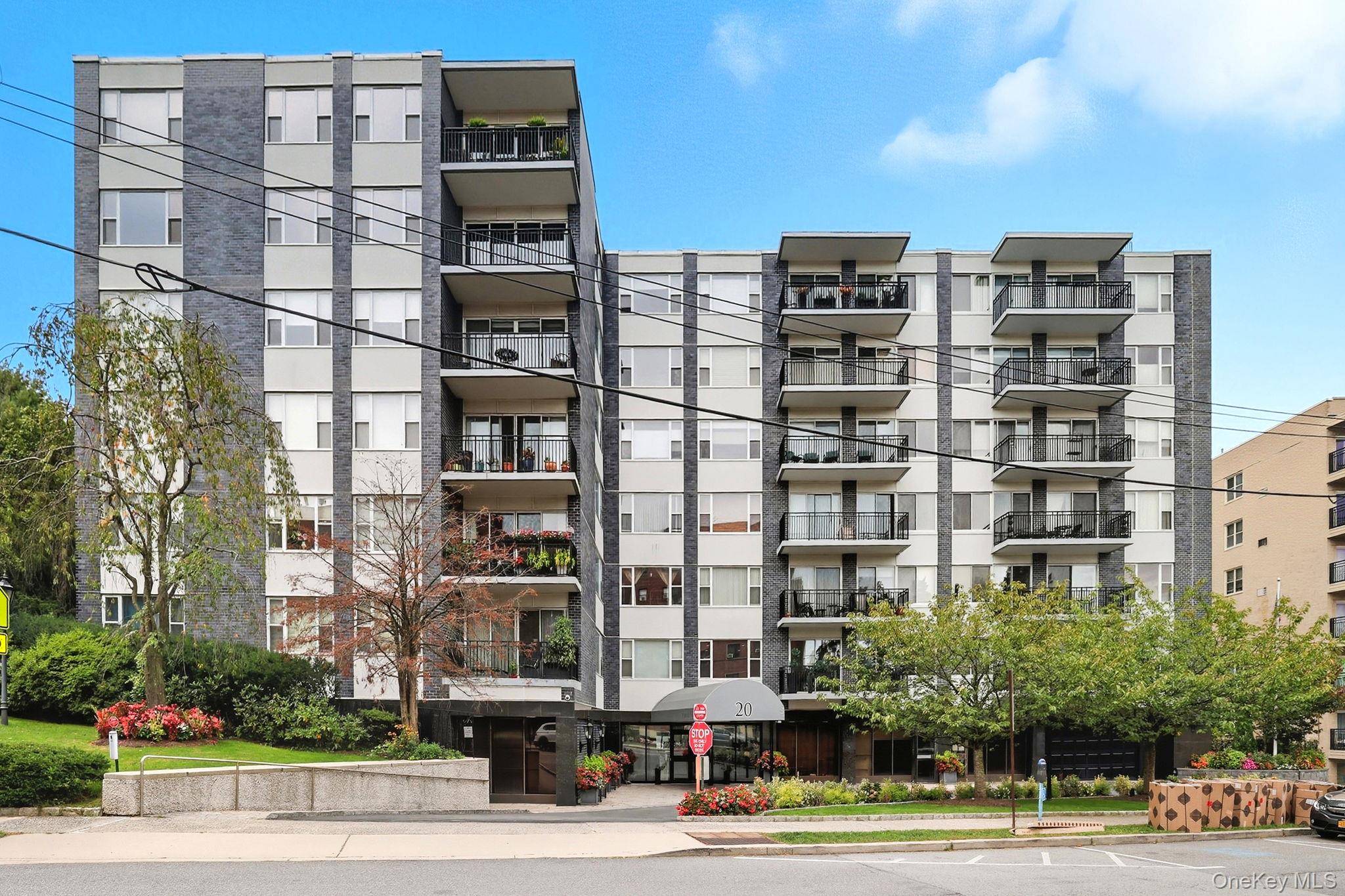 20 Old Mamaroneck Road # 6C, White Plains, NY 10605