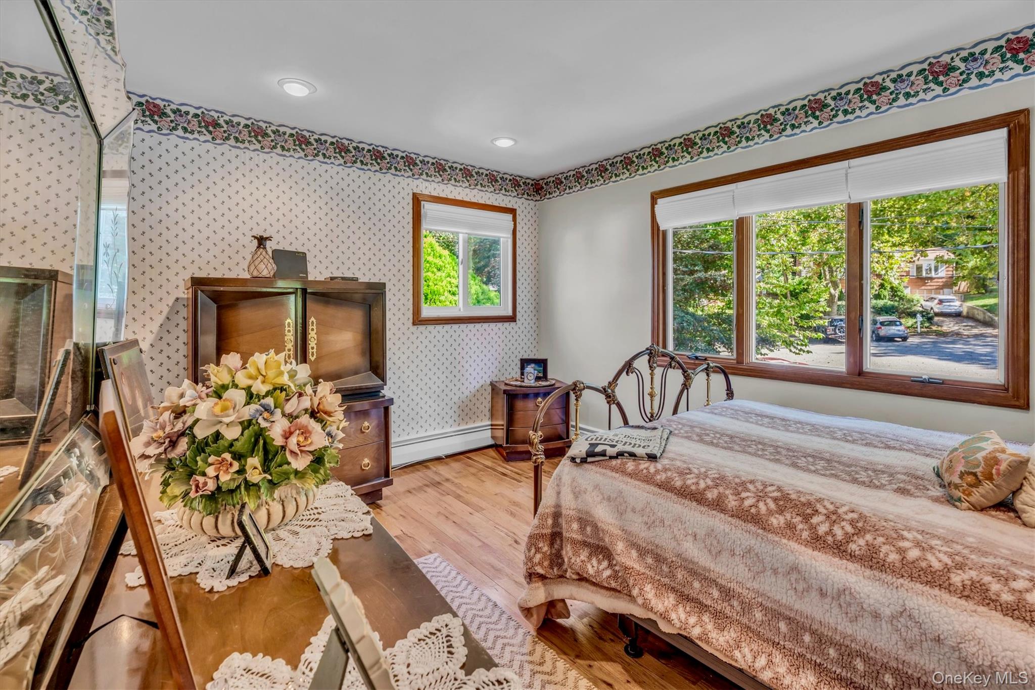 6 Saddler Court, South Huntington, NY 11746