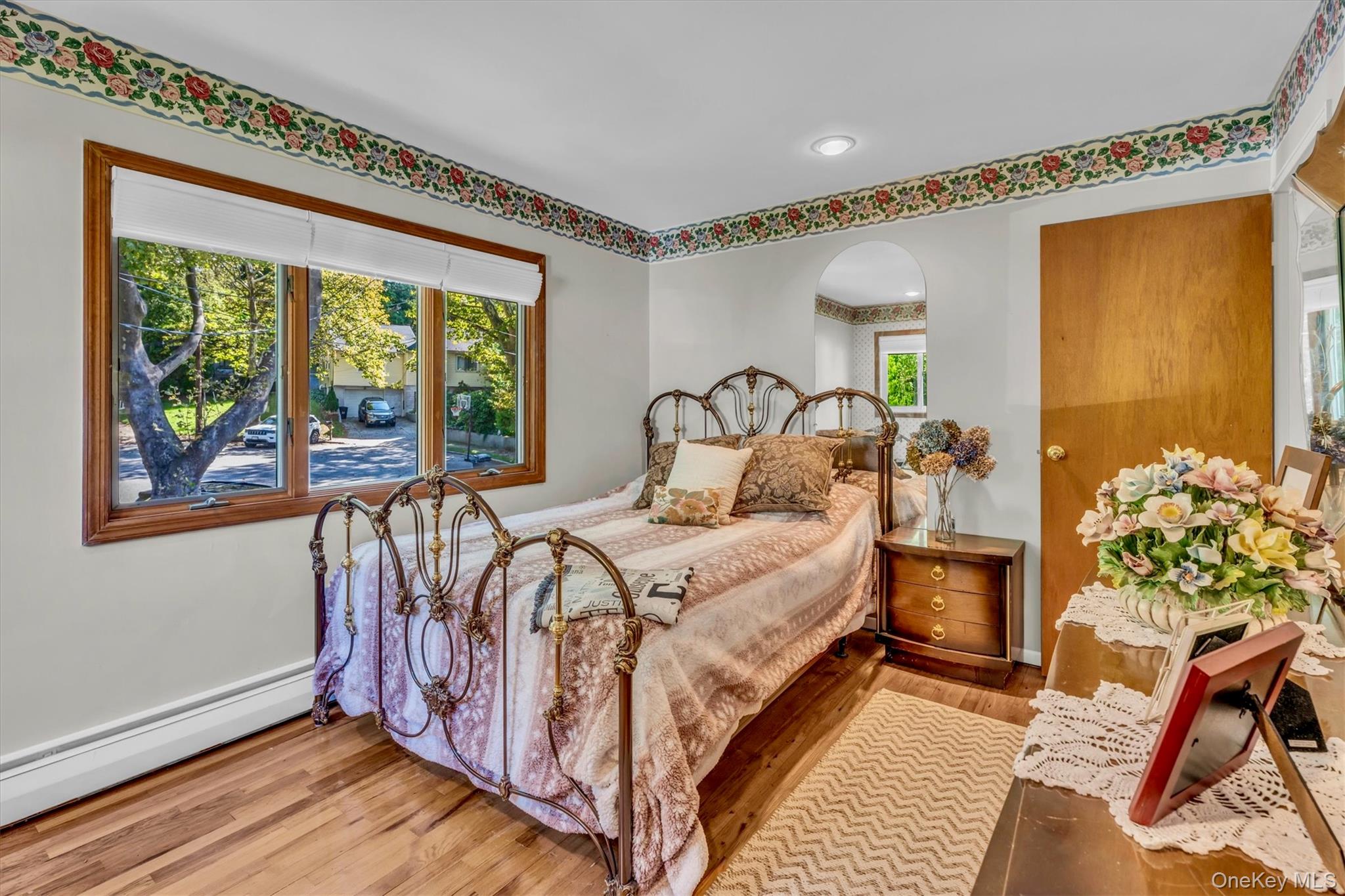 6 Saddler Court, South Huntington, NY 11746