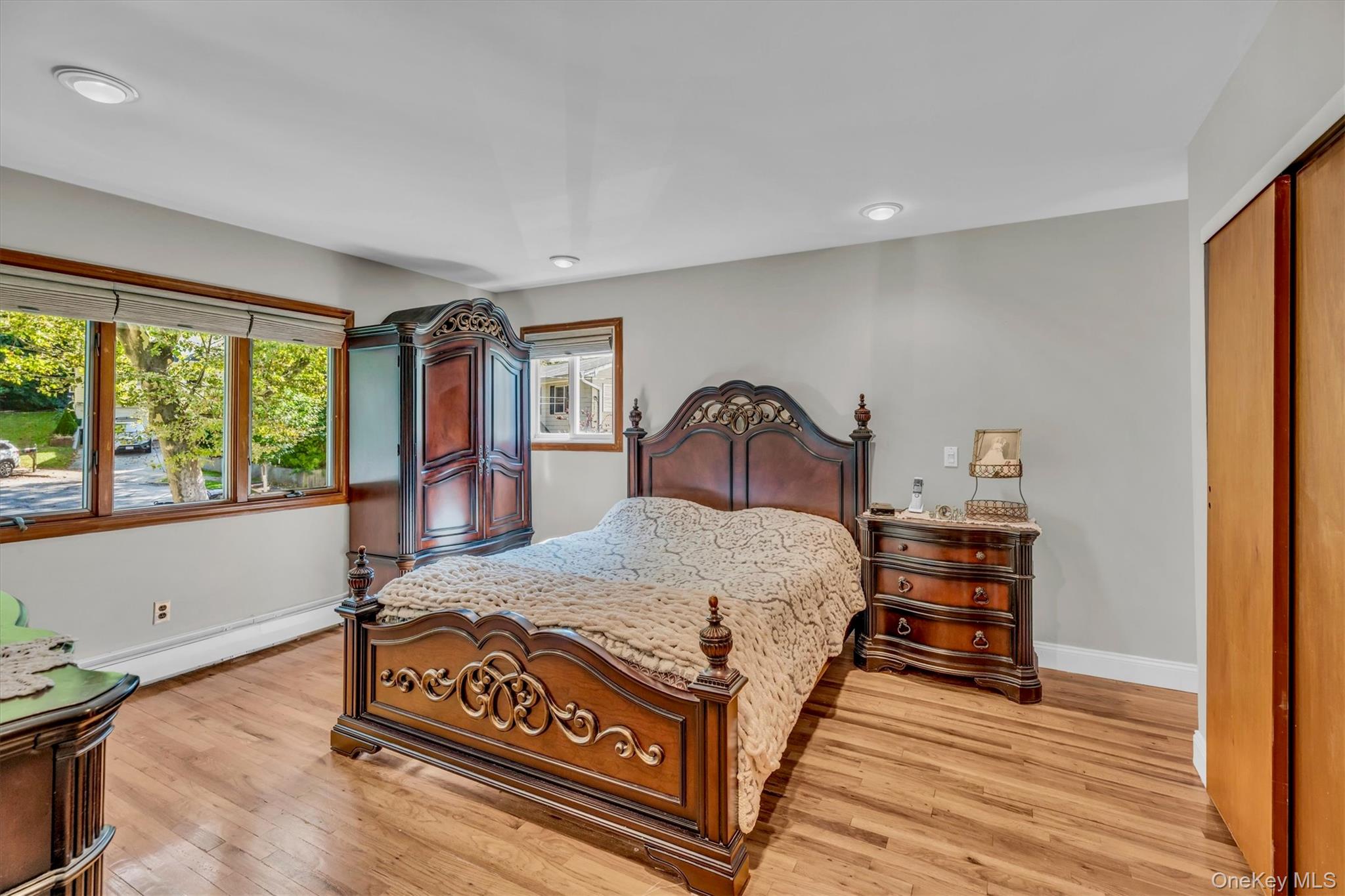 6 Saddler Court, South Huntington, NY 11746