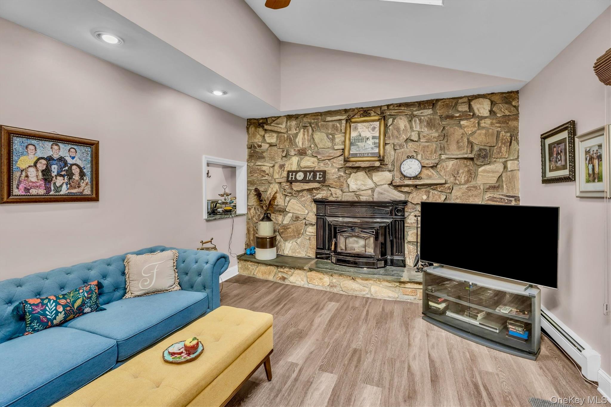 6 Saddler Court, South Huntington, NY 11746