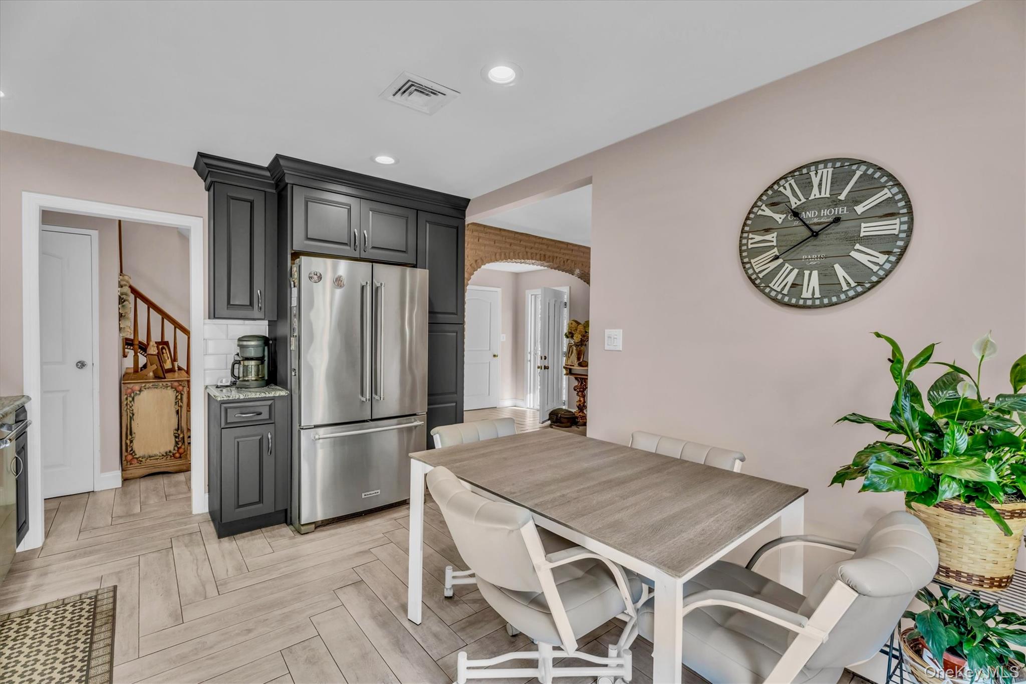 6 Saddler Court, South Huntington, NY 11746