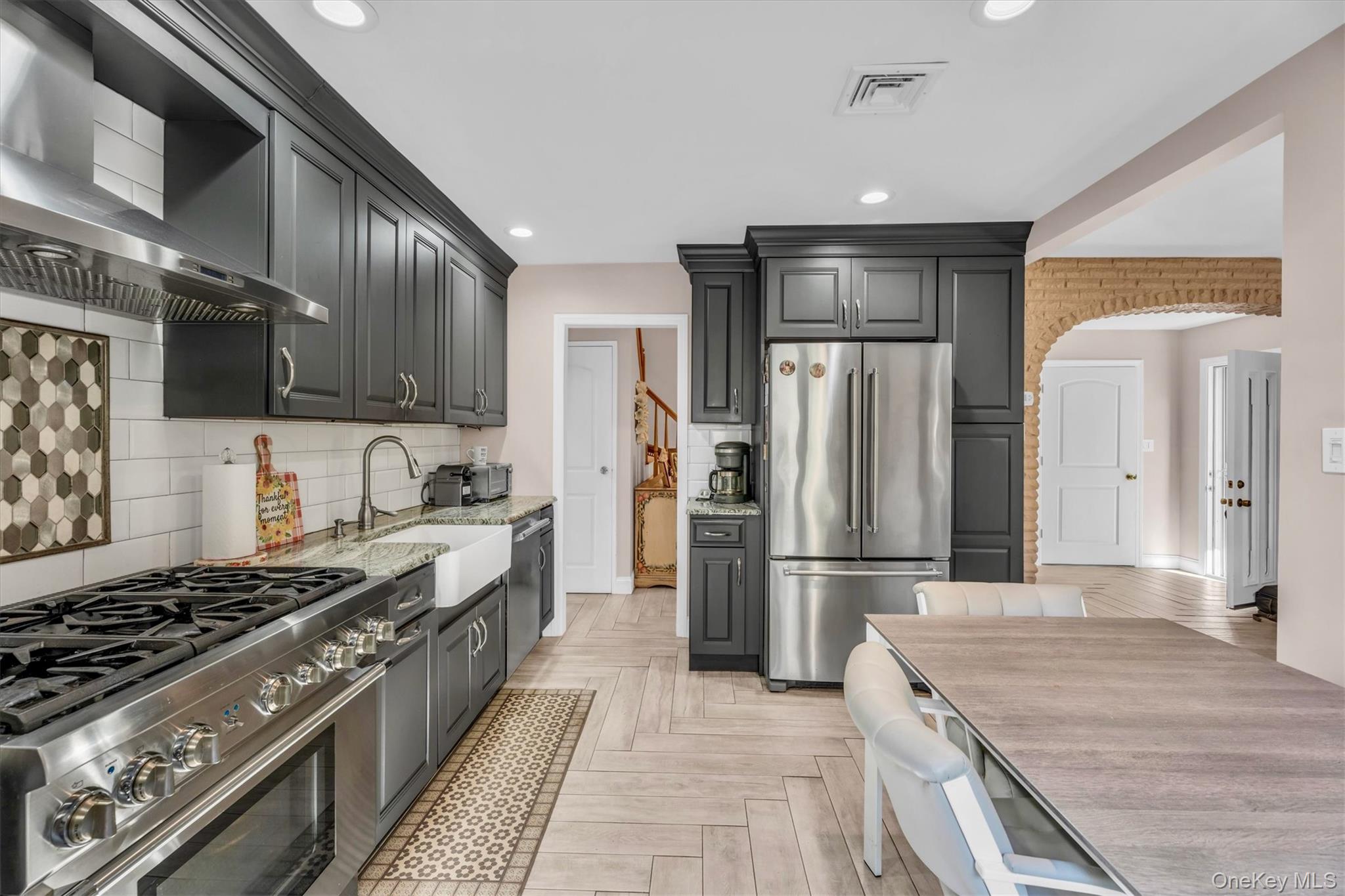 6 Saddler Court, South Huntington, NY 11746