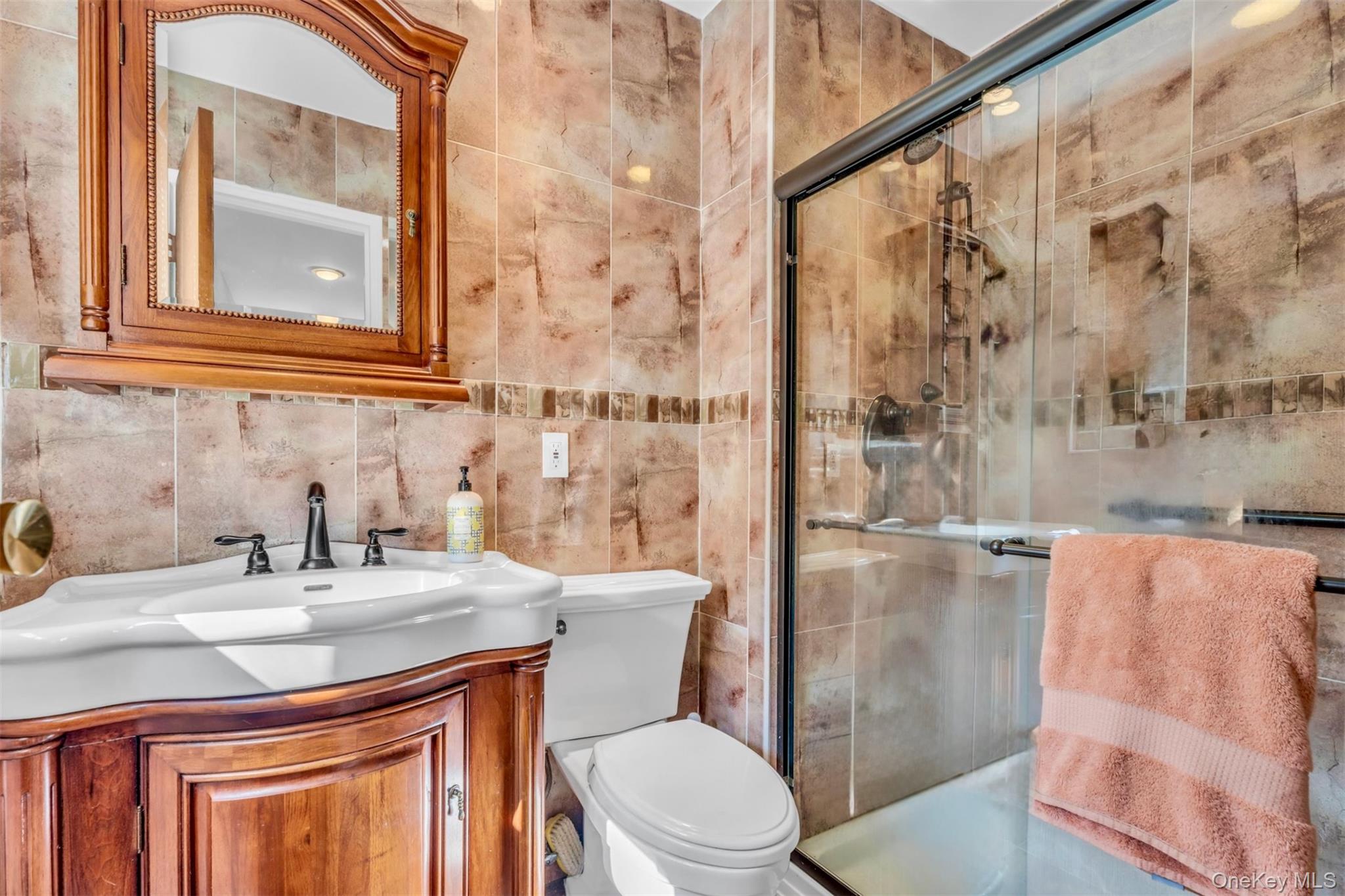 6 Saddler Court, South Huntington, NY 11746