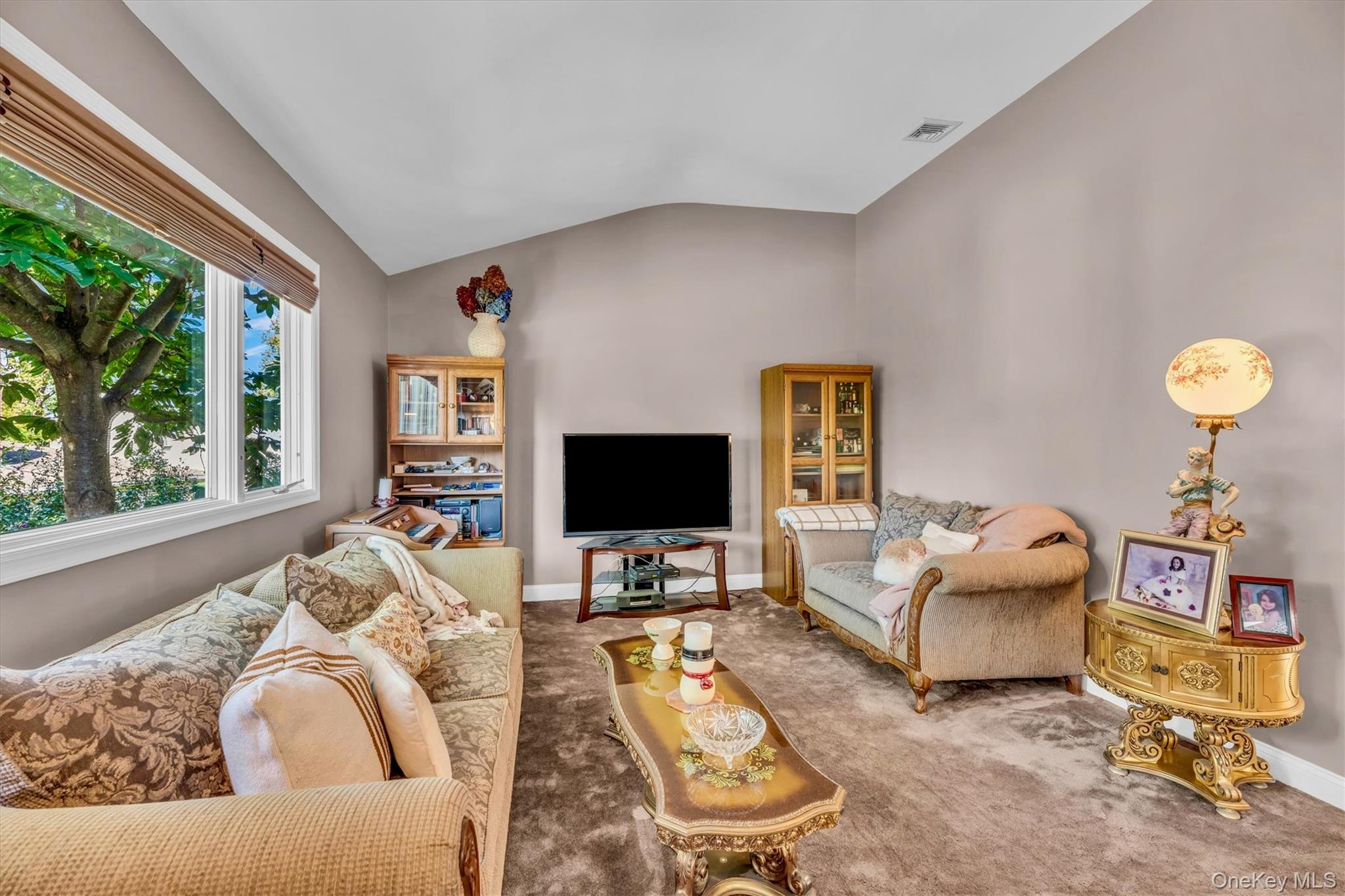 6 Saddler Court, South Huntington, NY 11746