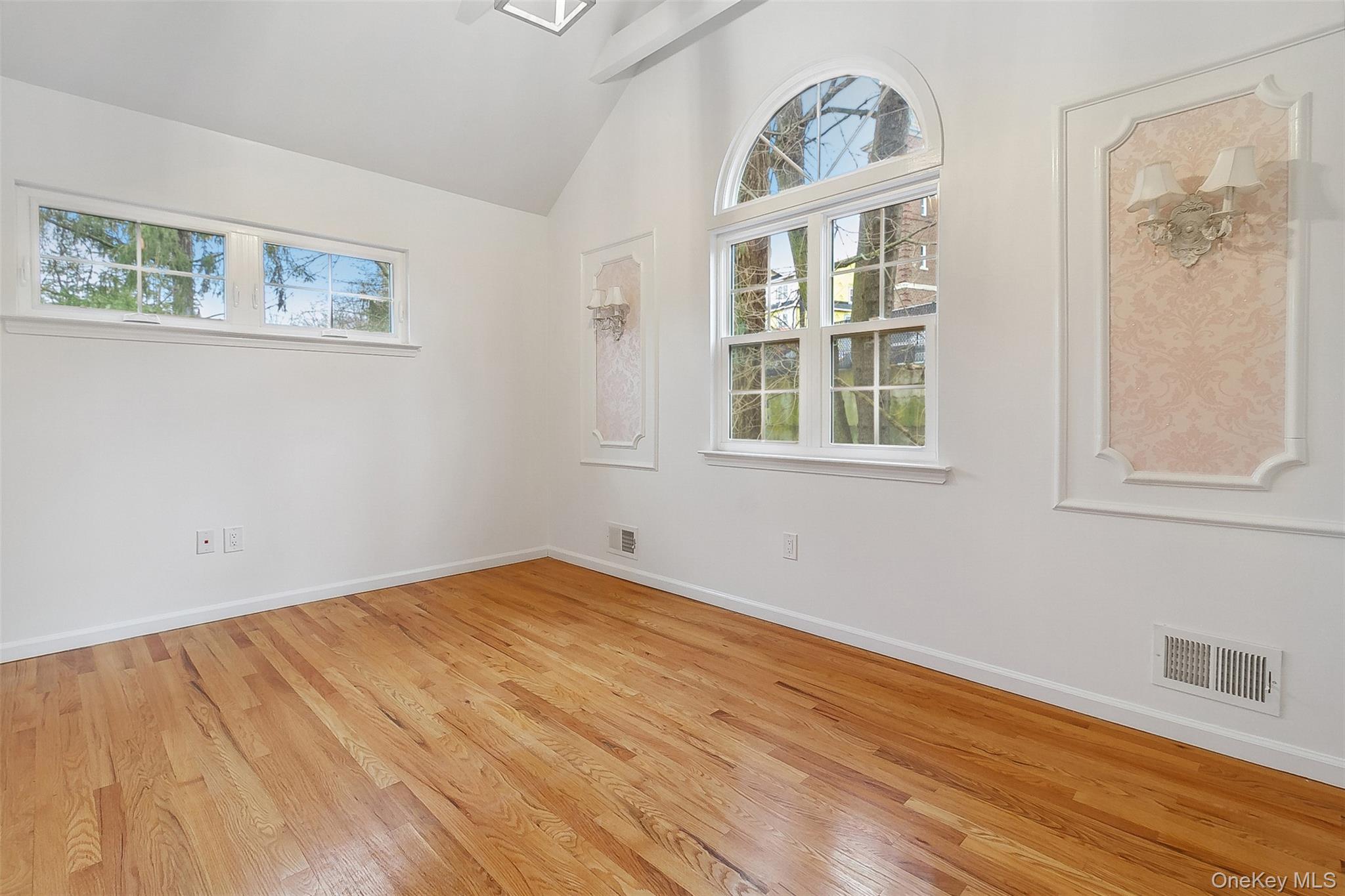 51 Colby Lane, Briarcliff Manor, NY 10510