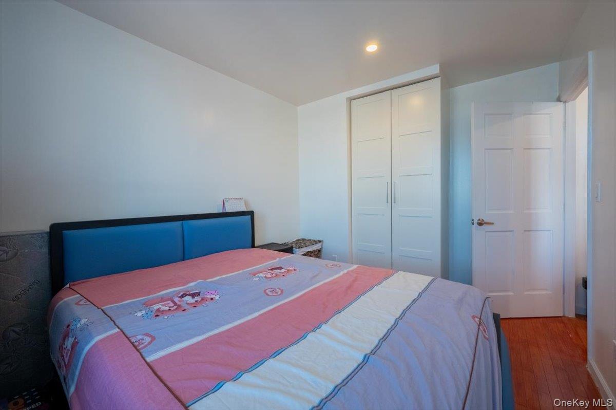 143-26 41 Avenue # 9A, Flushing, NY 11355