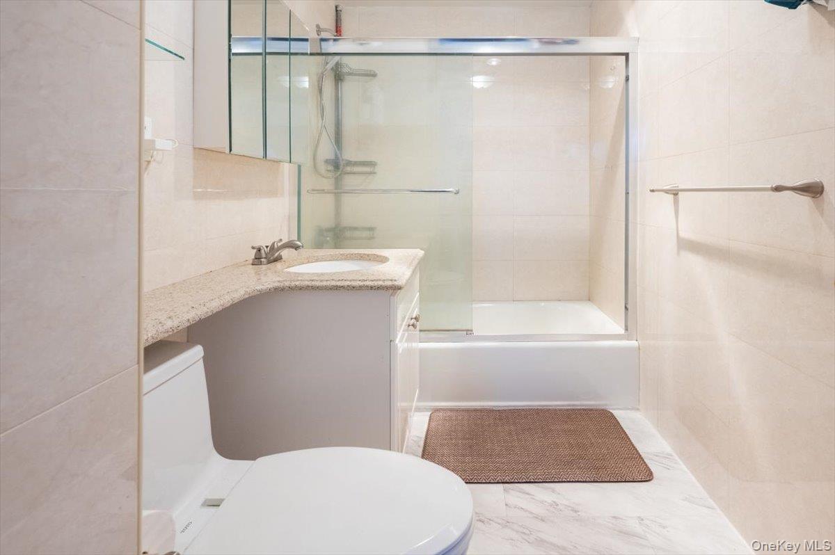 143-26 41 Avenue # 9A, Flushing, NY 11355