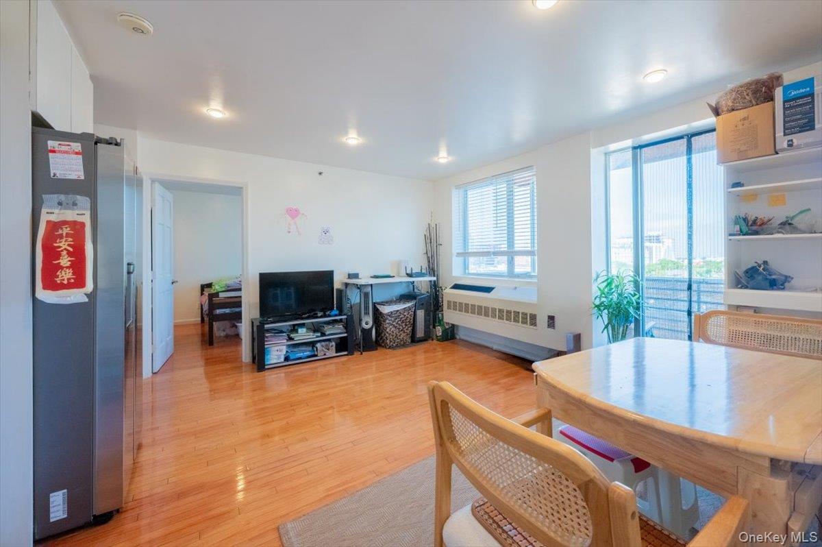 143-26 41 Avenue # 9A, Flushing, NY 11355