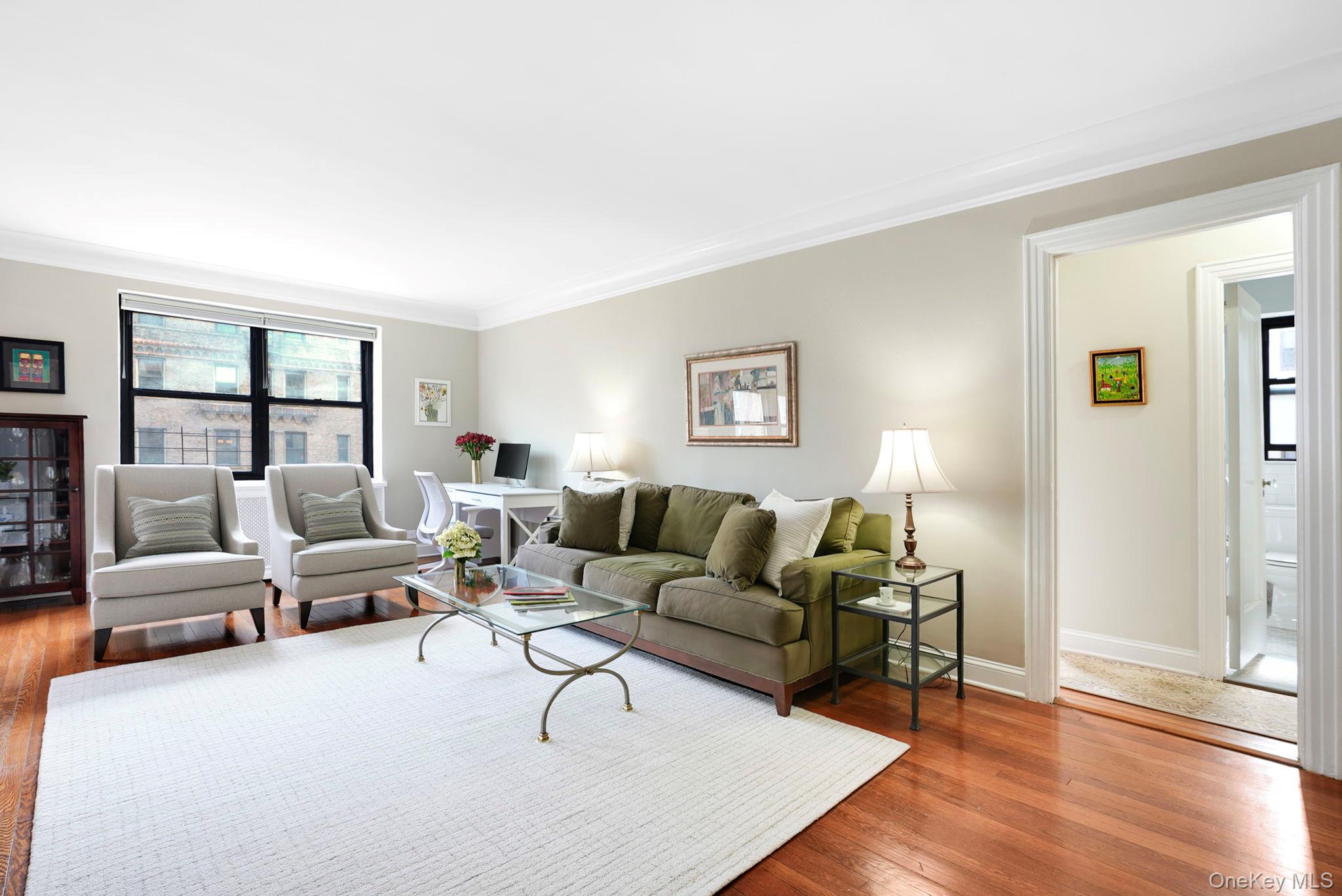 17 N Chatsworth Avenue # #4L, Larchmont, NY 10538