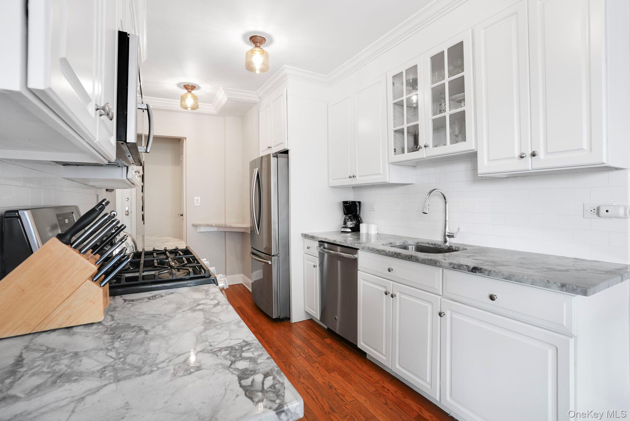 17 N Chatsworth Avenue # #4L, Larchmont, NY 10538